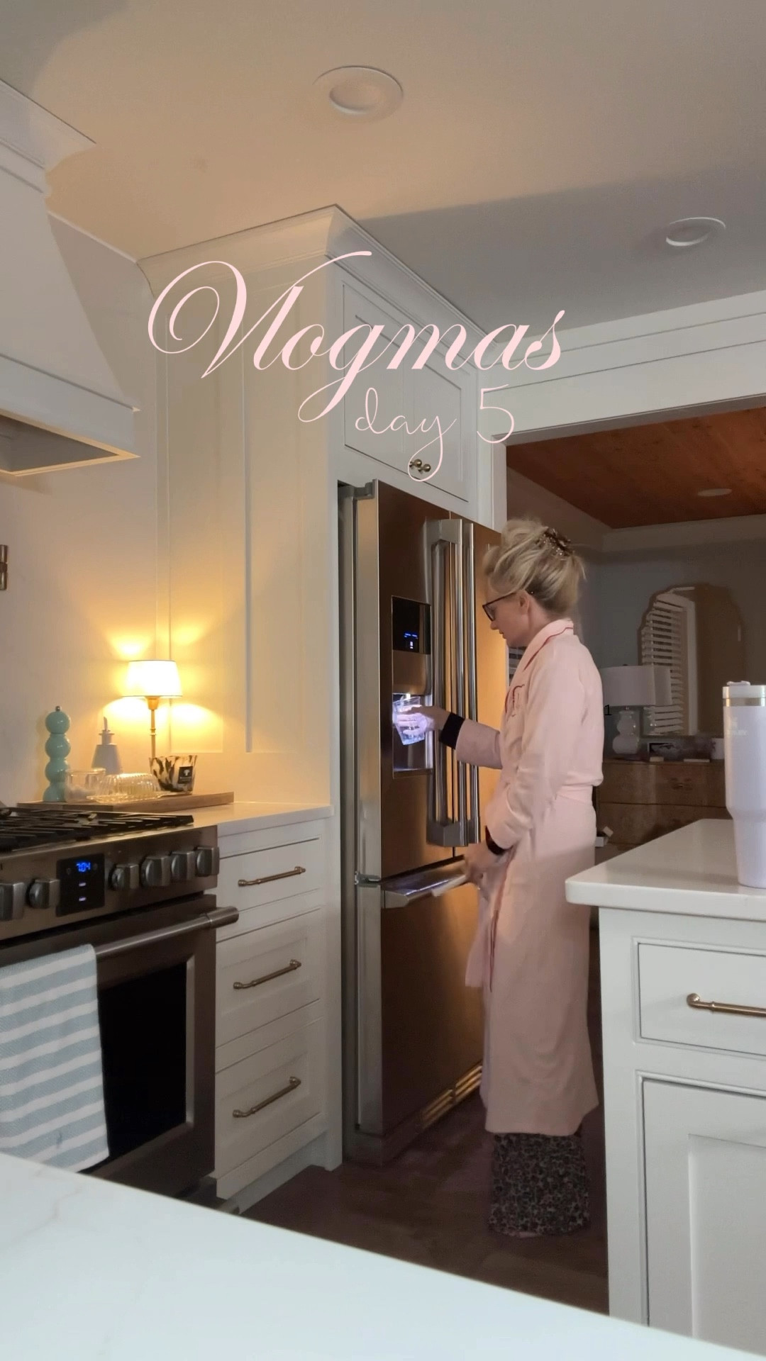 Robe- xsmall
Jeans- 2 (they run big, but do shrink over time because they have stretch) 
Top- small 

#LTKHoliday #LTKStyleTip #LTKShoeCrush