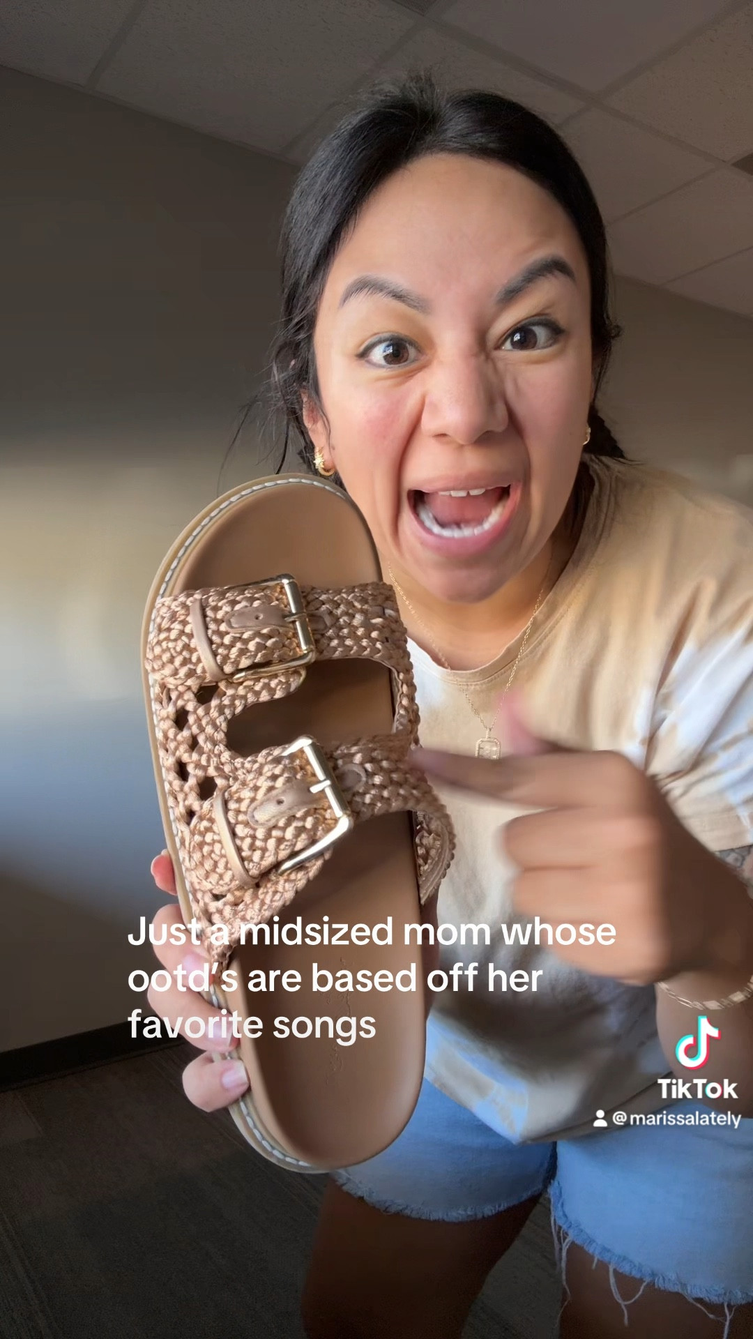 Denim shorts means it’s summer! These are the best summer sandals!

#LTKMidsize #LTKSeasonal #LTKVideo