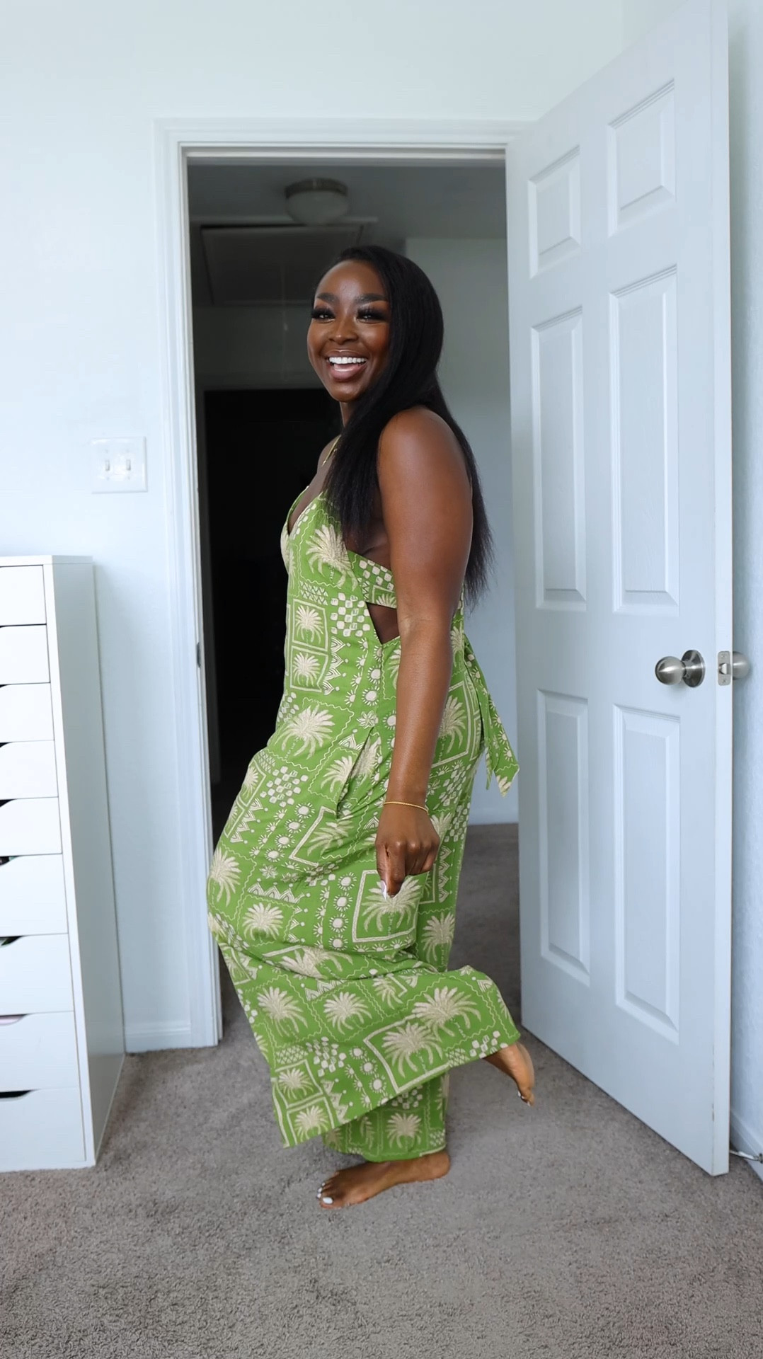 Wearing a medium in this jumpsuit, I thought it was too big, but I love the baggy look and feel of it 

#LTKfindsunder100 #LTKVideo #LTKbeauty