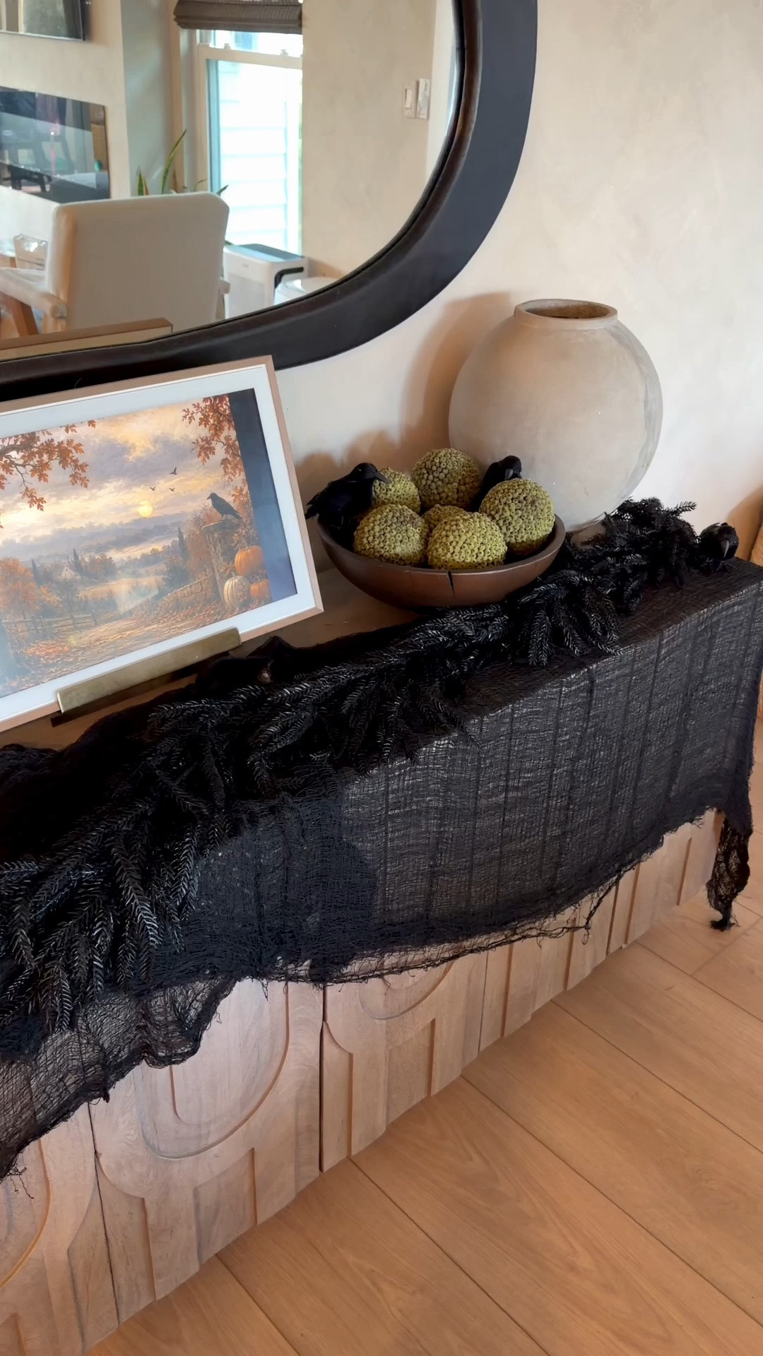 #ad LOVING my new @Wayfair  Halloween decor finds that are all on sale!!! #wayfair #wayfairpartner

#LTKSeasonal #LTKHome #LTKSaleAlert