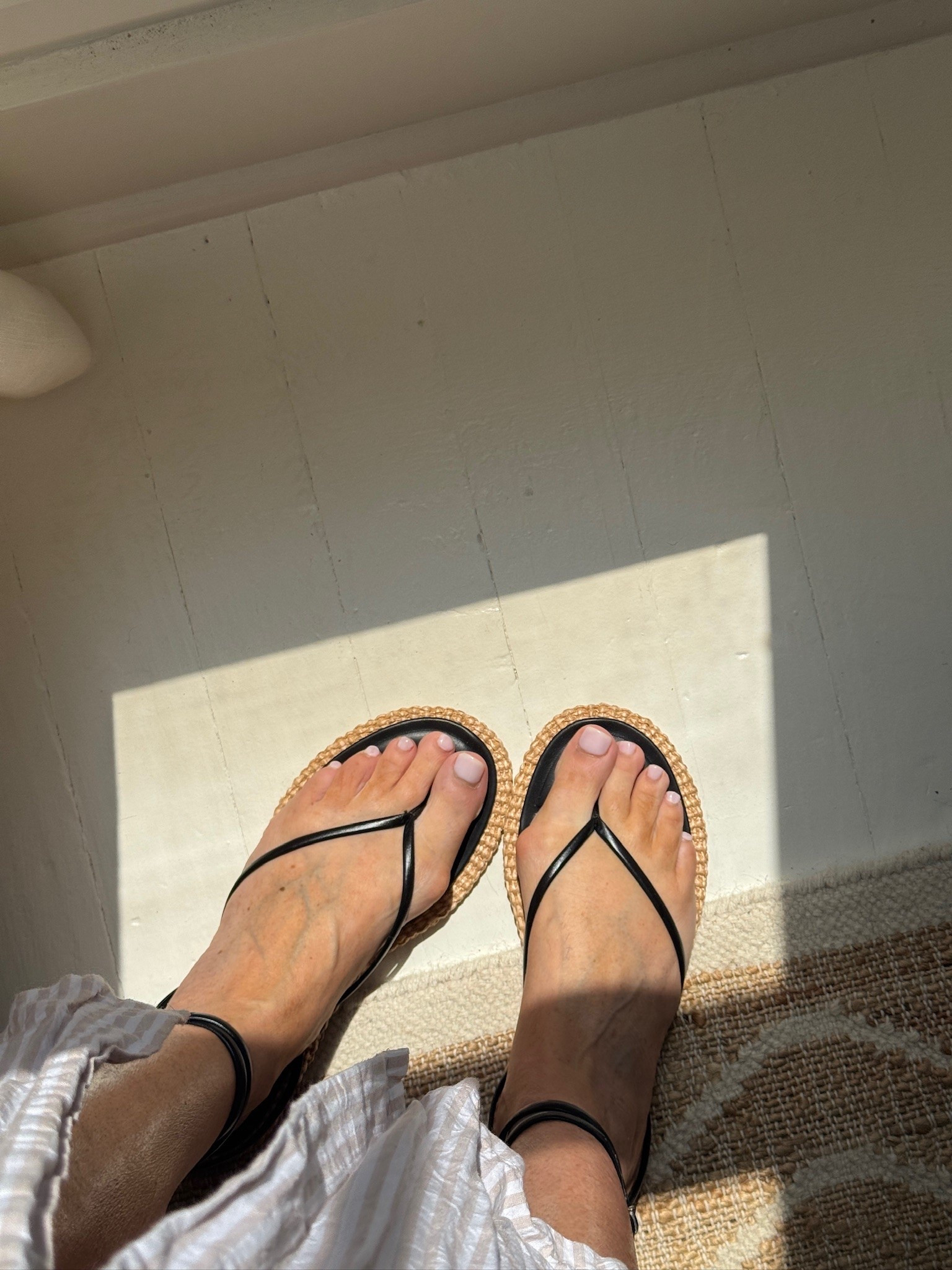 These sandals are on sale this weekend for under $100! I love the mix of the black leather with the natural sole. Gives a fun tropical flair for the summer. Only a few sizes left, hurry before they’re gone!

#LTKootd #LTKmomlife #LTKSeasonal