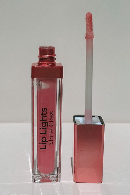 Makeup monday 
Mco lip lights 

#LTKBeauty #LTKSeasonal