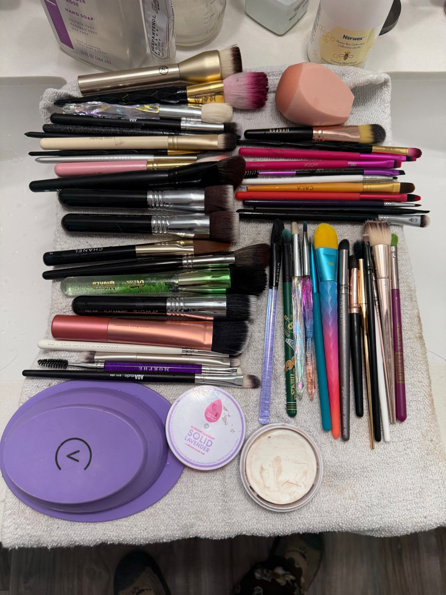 #makeup #makeupbrushes #makeuptools

#LTKBeauty #LTKValentine #LTKselfcare