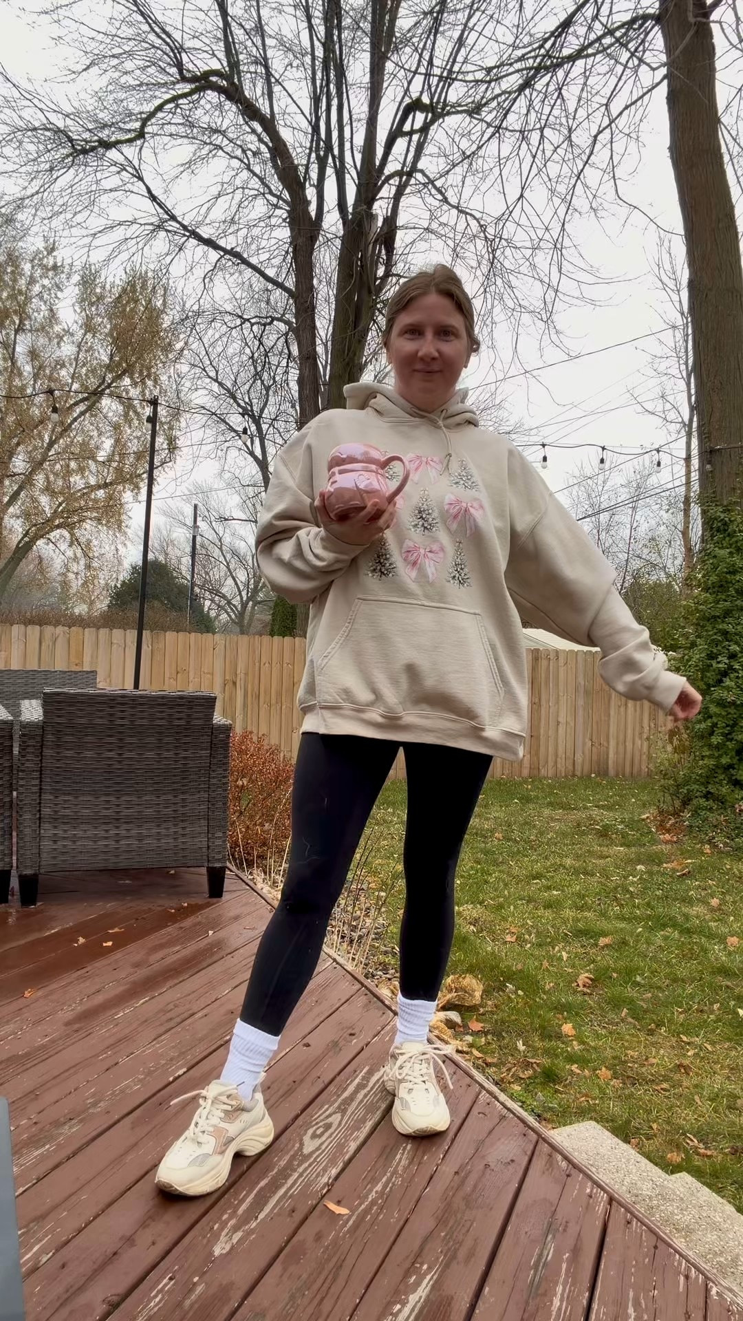 feeling festive today 🎀🎄

#LTKootd #LTKHoliday #LTKSeasonal