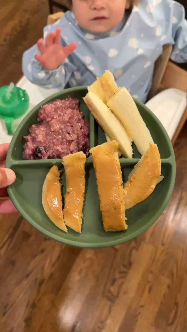 A balanced meal for Coopieeee

Evri, evribrand, mama bear cups, sippy cups, non spill cups, kids utensils, kids plates, baby plates, baby bibs, food bibs, boy mom, Grace White

#LTKBaby #LTKStyleTip #LTKKids
