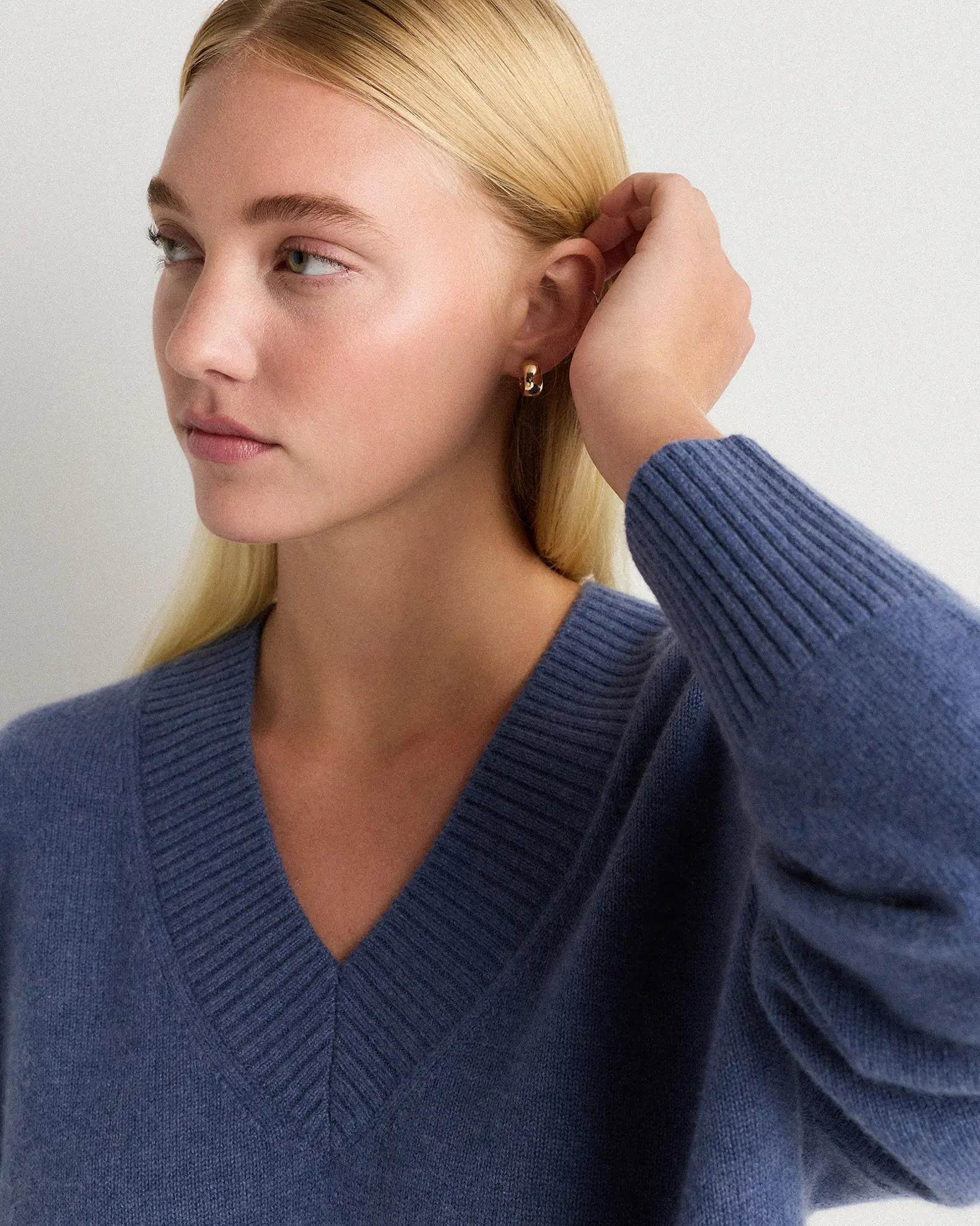Mongolian Cashmere Oversized V-Neck Sweater | Quince