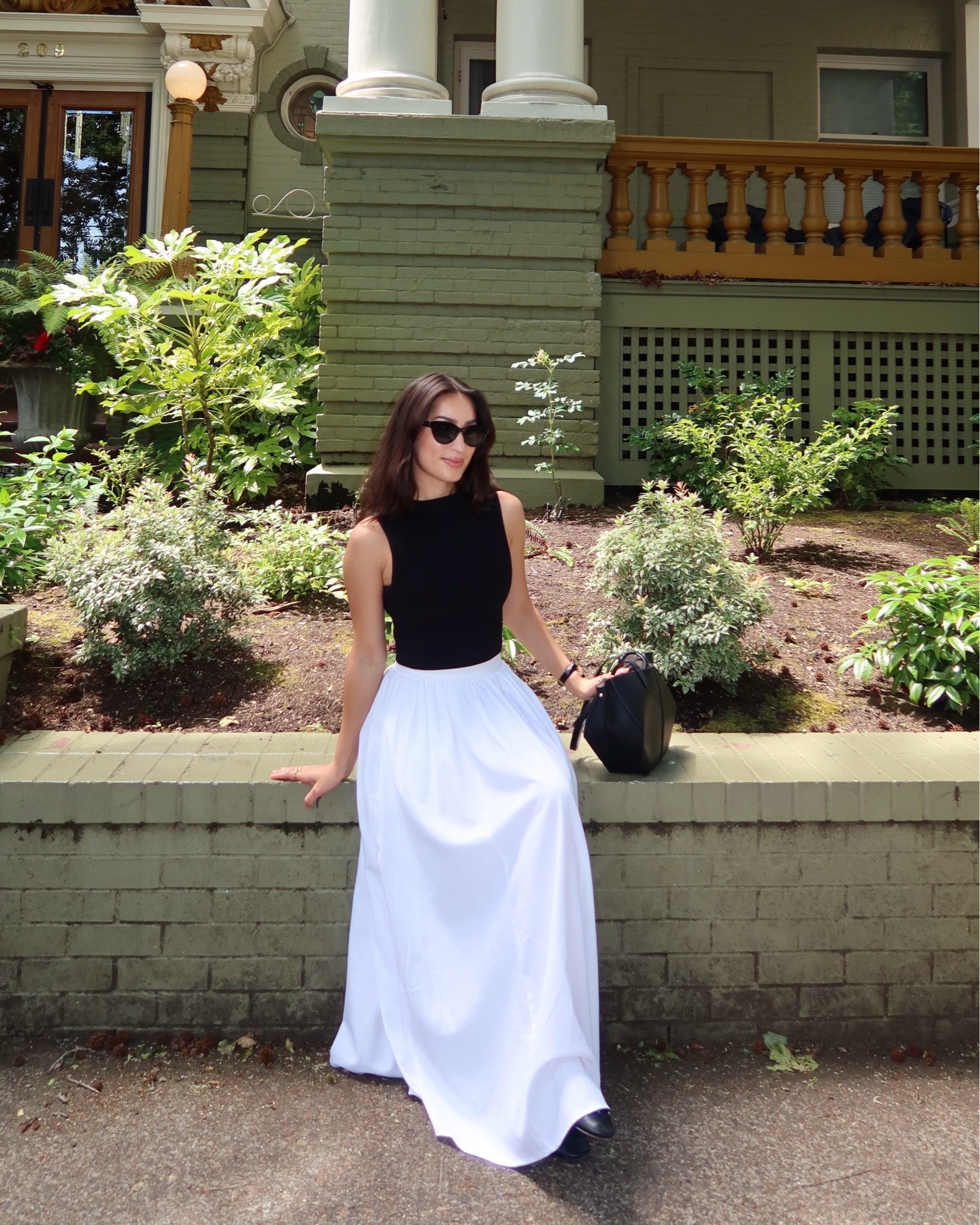 Chic Maxi Skirt Look 🤍

#LTKootd #LTKgrwm #LTKdayinmylife