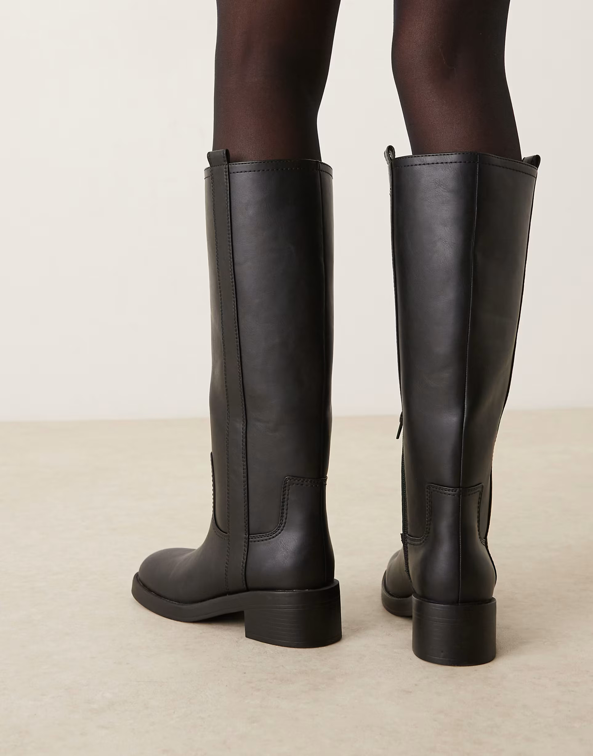 ASOS DESIGN Conan pull on chunky boots in black | ASOS (Global)