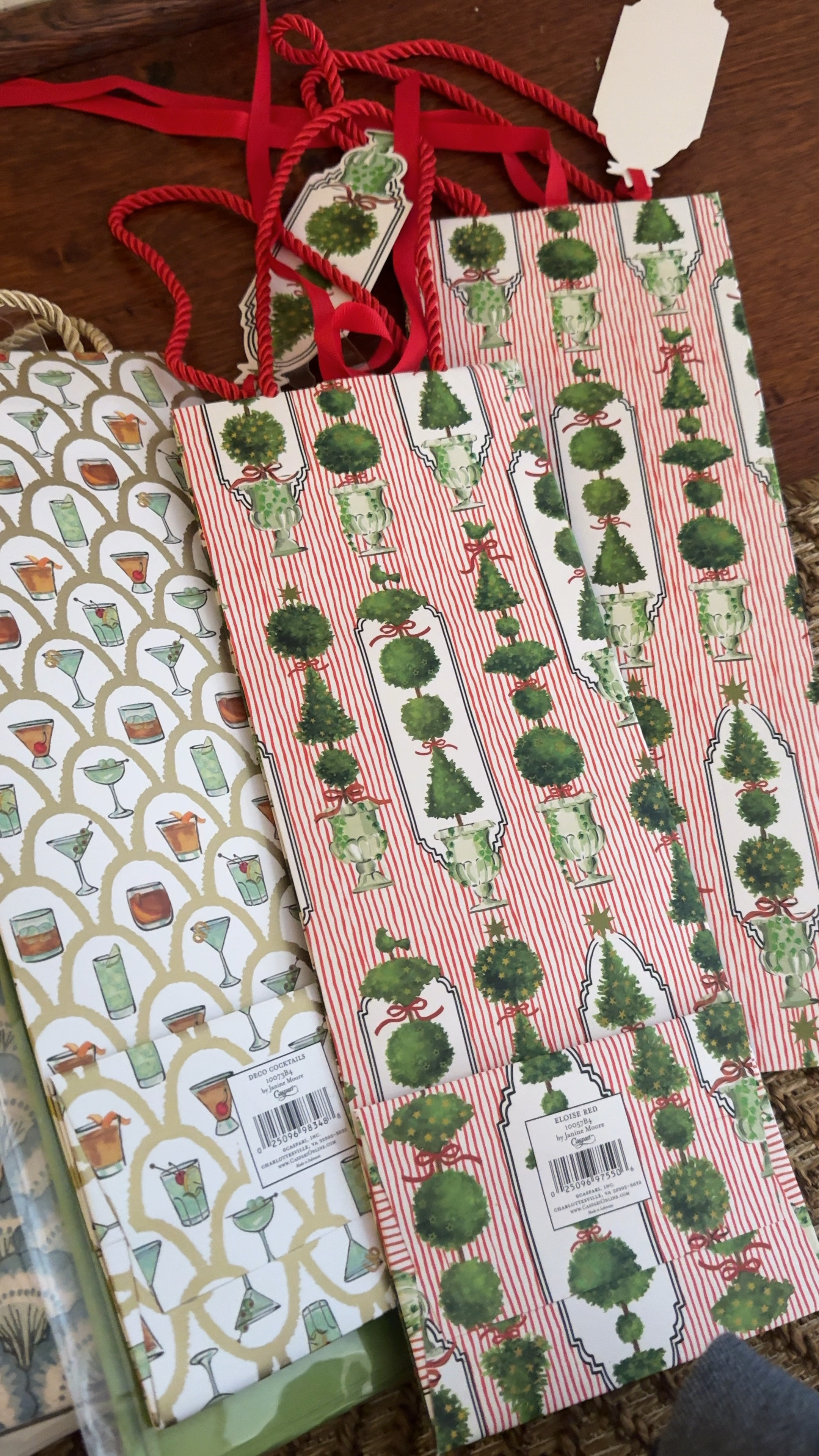 Amazon wrapping faves! Shop the entire haul on my Amazon storefront below 👇🏼 

#LTKWatchNow #LTKCyberWeek #LTKHoliday