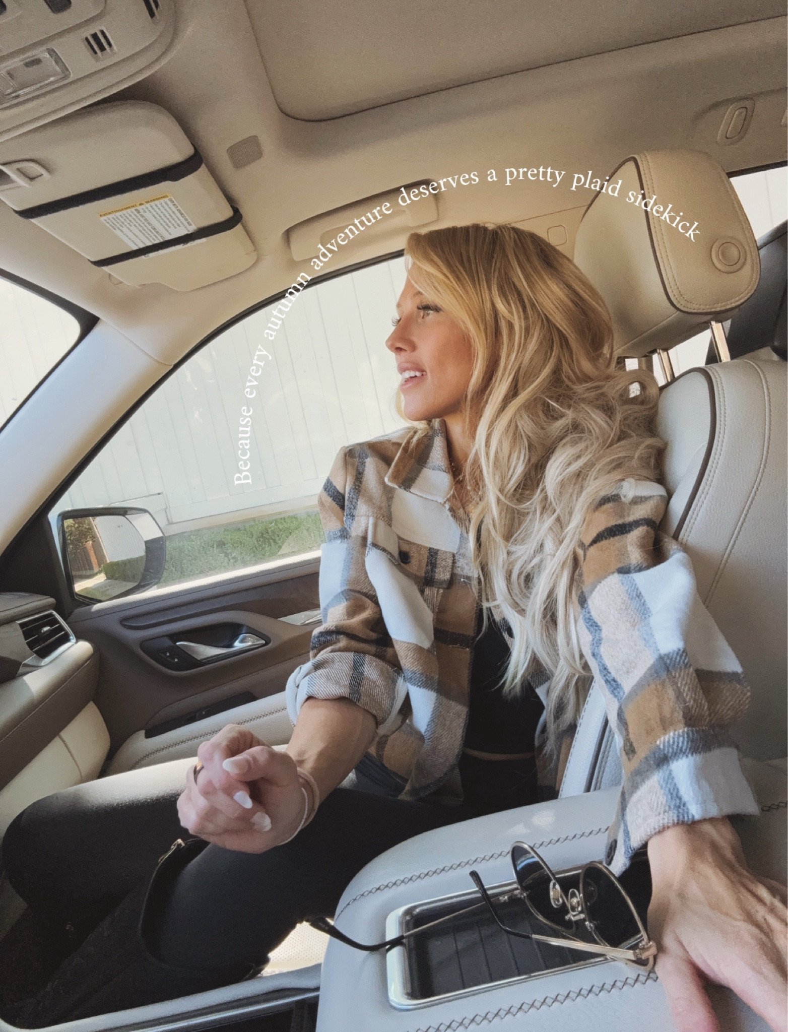 Plaid perfection for every crisp fall day 🍁✨
This cropped jacket is the layer I’ll reach for on coffee runs, pumpkin-patch afternoons, and golden-hour strolls. Soft like your favorite shirt, warm like a light jacket, basically autumn in one dreamy piece.



#FallStyle #CroppedShacket #PlaidPerfection #CaseyLeighHome #EverydayAutumnLook #AmazonFashionFinds #CozyLayers #PumpkinPatchReady #IntentionalStyle #GoldenHourOutfit #FallWardrobeFavorites

#LTKStyleTip #LTKSeasonal #LTKFallSale