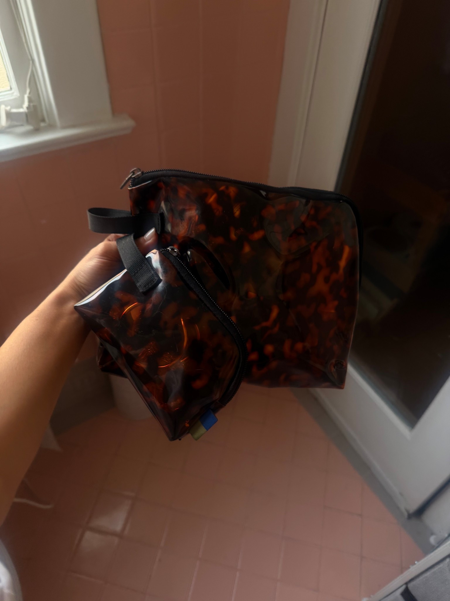 FAVE TRAVEL TORTOISE BAGS