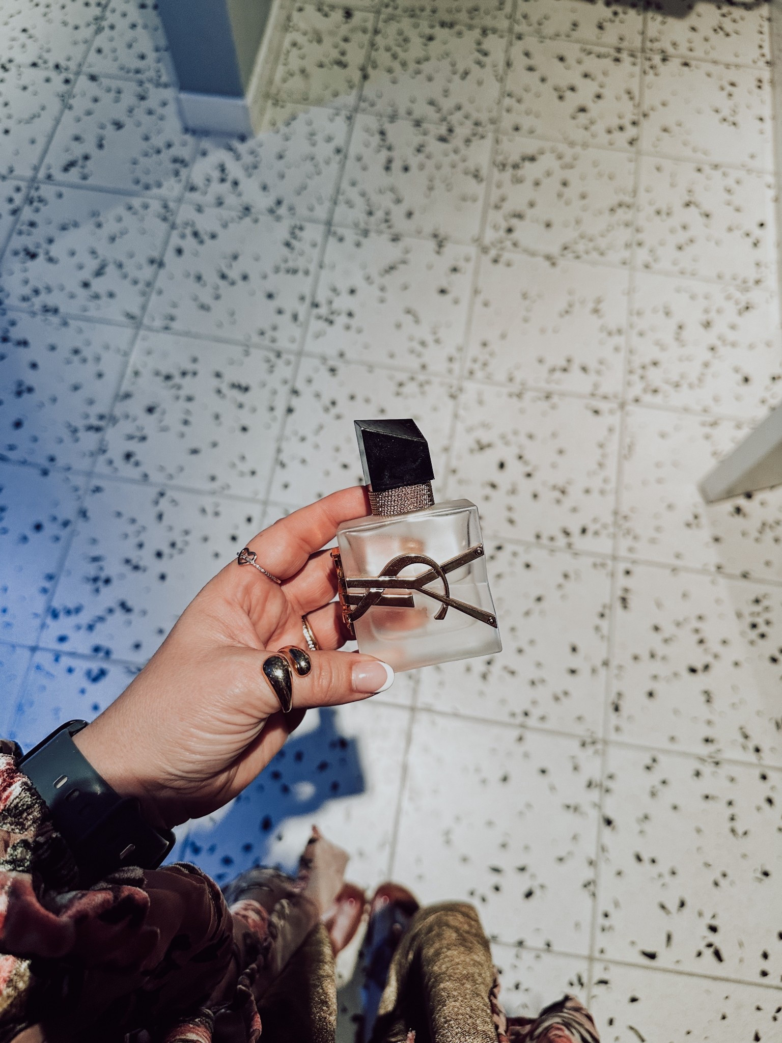 My forever favorite hair fragrance—because smelling expensive is a must ✨ Linking this beauty on LTK so you can smell just as divine! #LuxuryHairCare #PerfumeObsessed #HairFragrance #LTKBeauty #ScentOfTheDay #PerfumeLover #ChicAndTimeless 

#LTKStyleTip #LTKBeauty #LTKPetite