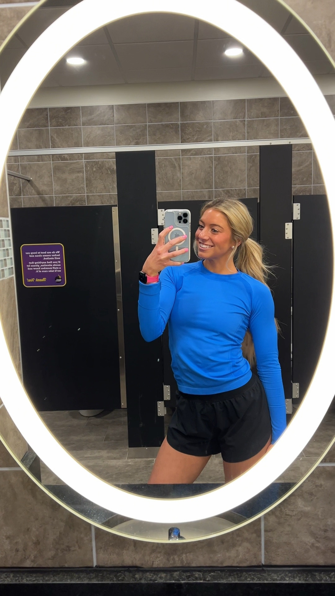 my fav workout top and shorts!!!

#LTKFitness #LTKStyleTip #LTKActive