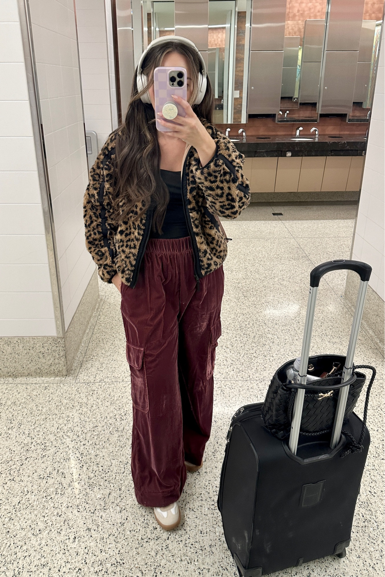 Threw on my coziest outfit for a long day of travel.✈️ Both the jacket and pants are from Target and worth every penny! I’ve been wearing this jacket on repeat all week. I hemmed the pants two inches (wearing size M) so heads up for my short friends that these pants run long!

#LTKSeasonal #LTKActive #LTKFindsUnder50