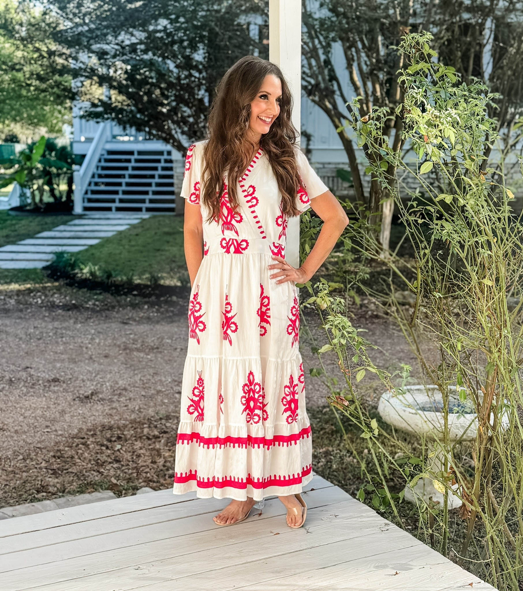 Maxi dress for fall!!

Amazon, Amazon finds, amazon fashion, women’s fashion, fall fashion, fall style, fall outfits, fall outfit inspo, fall ootd, trendy fashion, chic style, fashion over 40, wedding guest dress, maxi dress, fall wedding guest dress, bridal shower outfit, fall dress, fall maxi dress 






#LTKSeasonal #LTKOver40 #LTKStyleTip