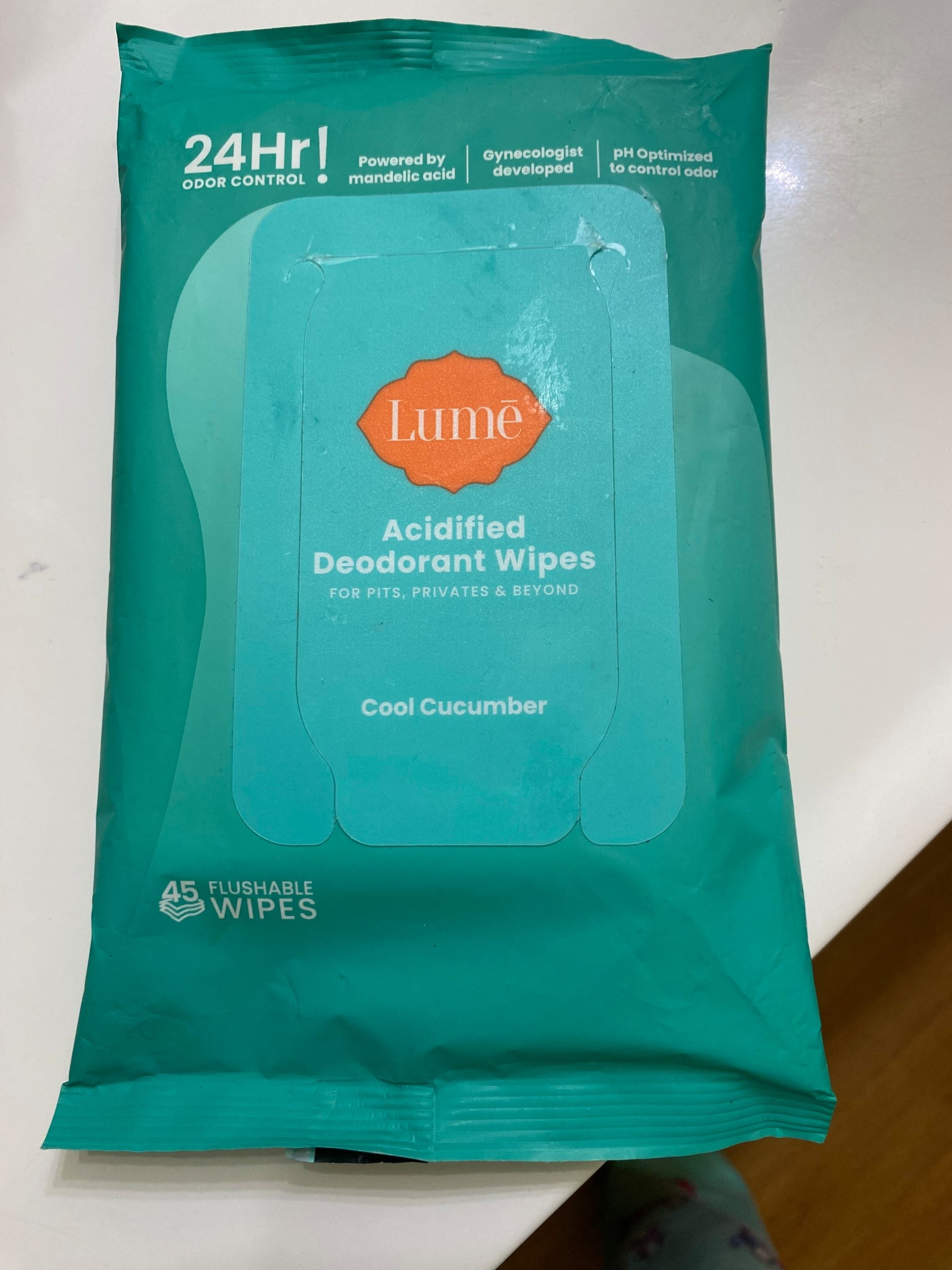 Lime deodorant wipes to keep in your purse, bathroom or your vehicle for that extra wipe when your sweating or on the go. #lume

#LTKselfcare #LTKmomlife #LTKBeauty