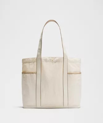 Daily Multi-Pocket Tote Bag 20L | lululemon (AU)