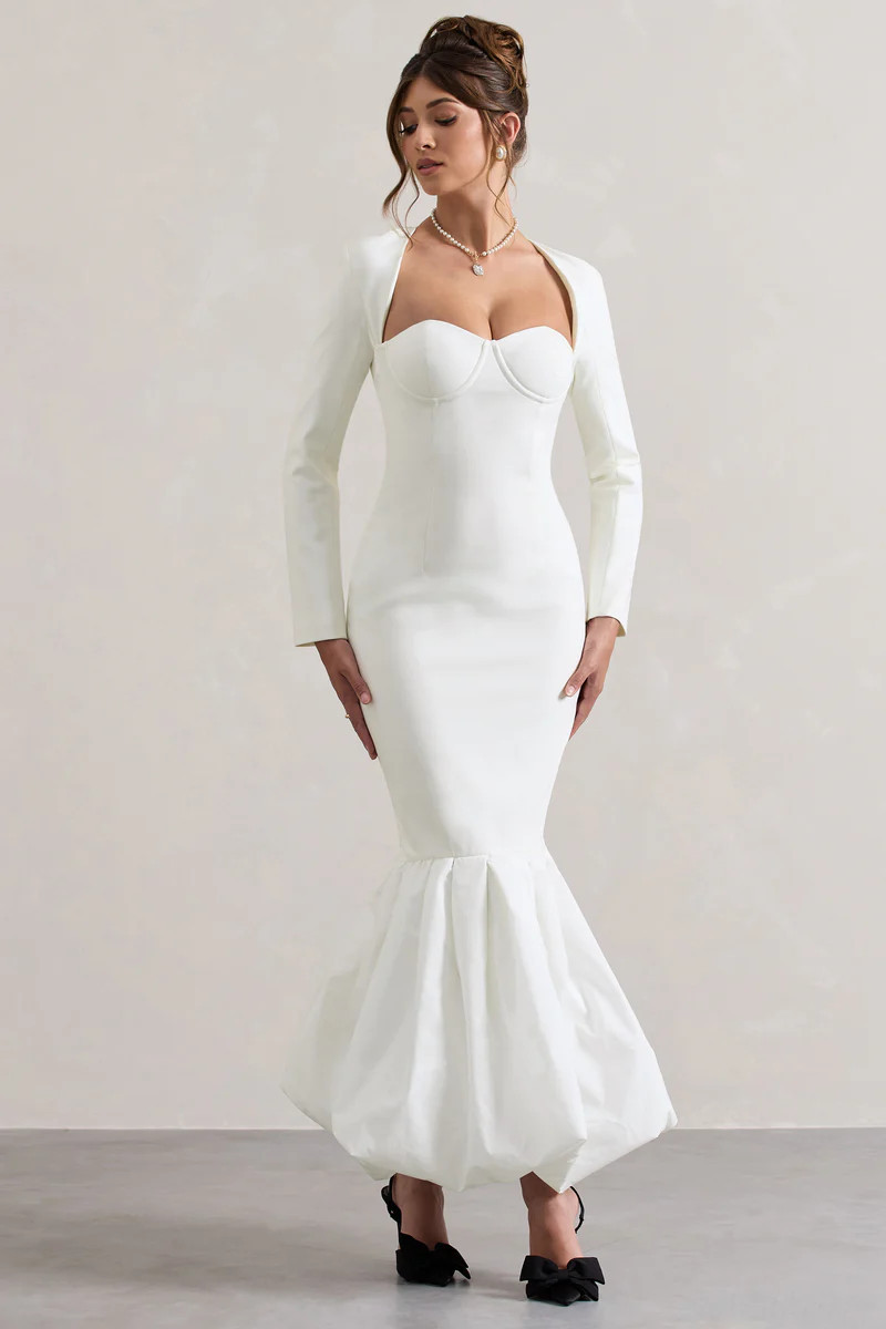 London | Cream Sweetheart Maxi Dress With Volume Hem | Club L London