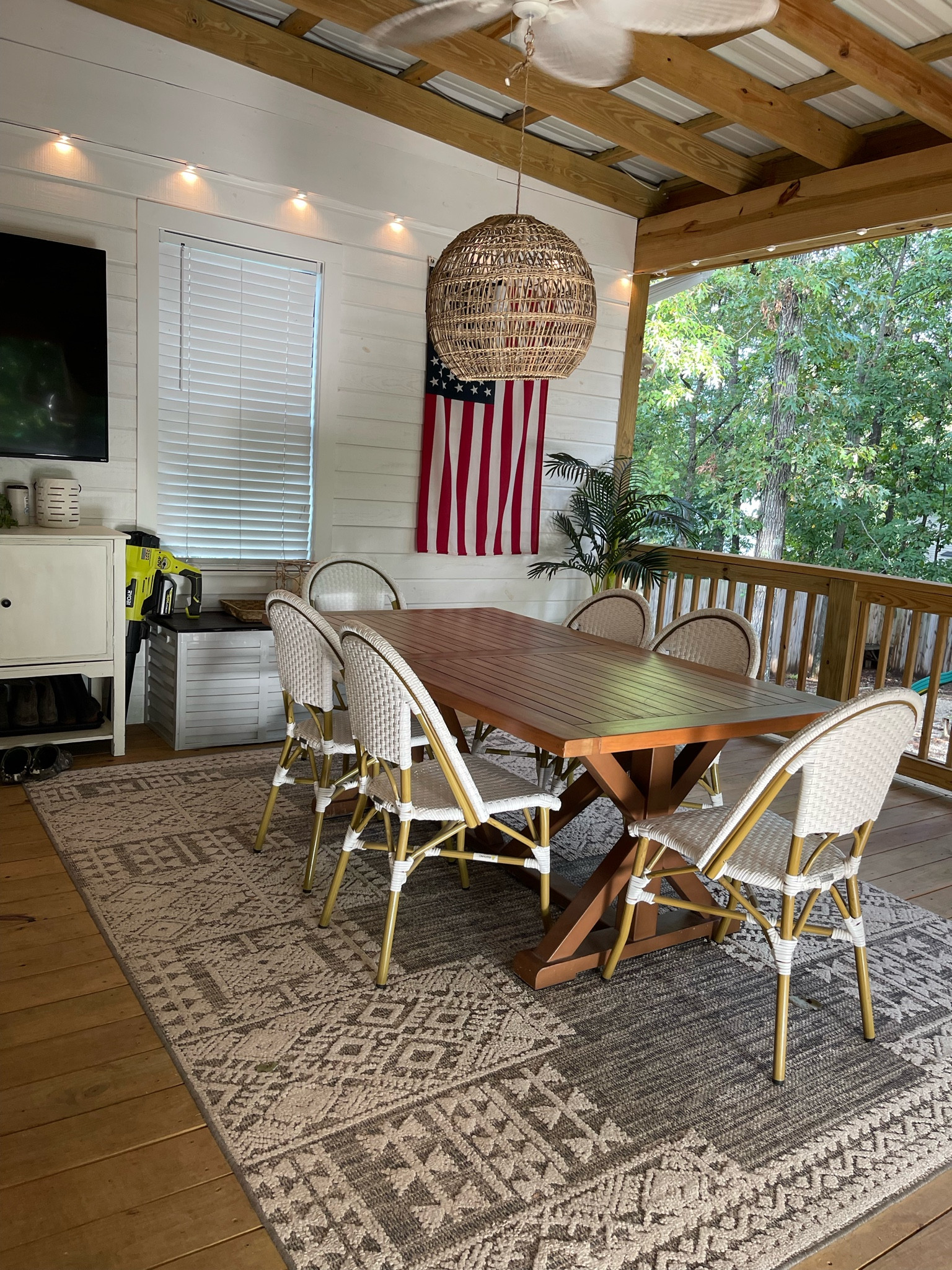 My outdoor dining space on my deck.



#LTKFamily #LTKSeasonal #LTKHome