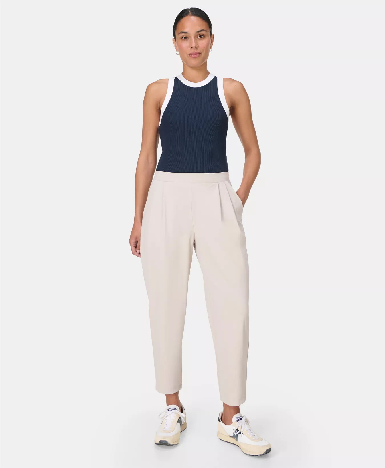 Explorer Barrel Leg Trousers | Sweaty Betty UK