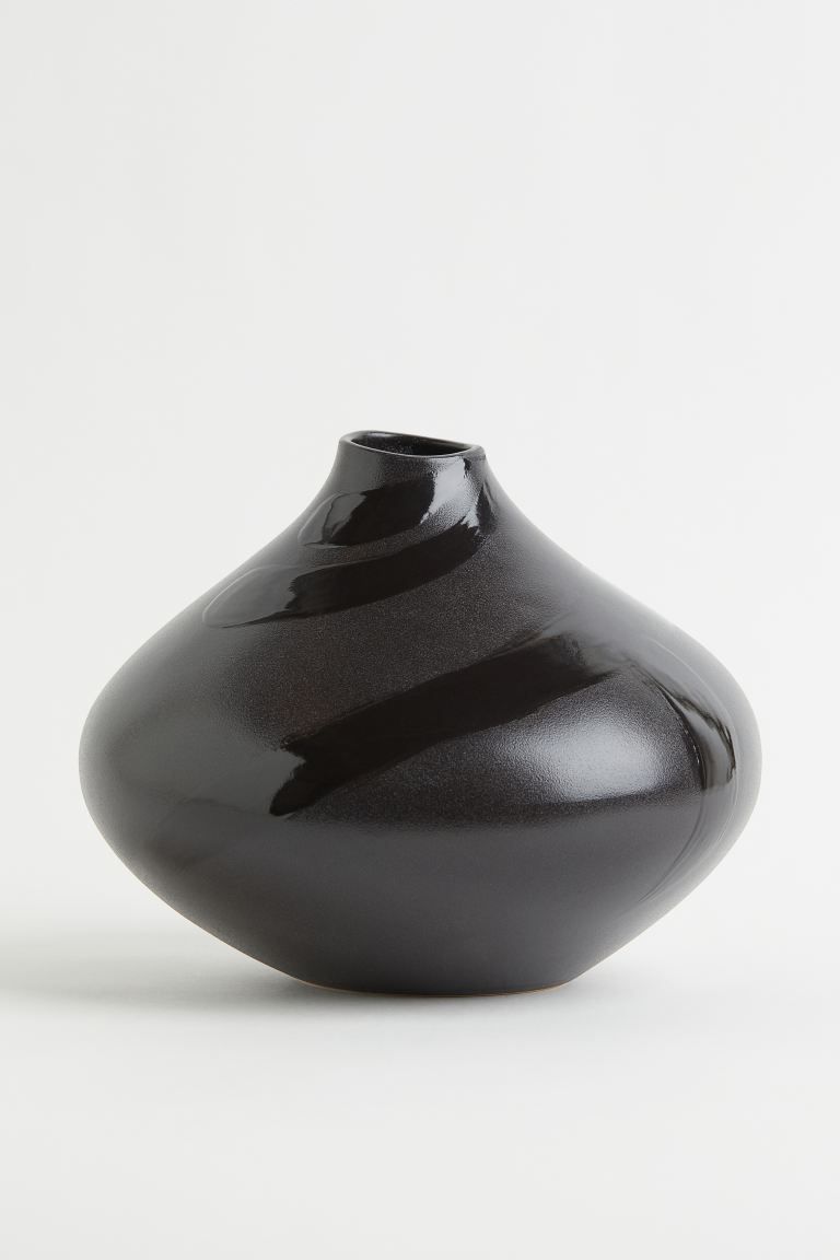 Large, asymmetric vase in glazed stoneware with a slim neck. Diameter of opening approx. 1 1/2 in... | H&M (US + CA)