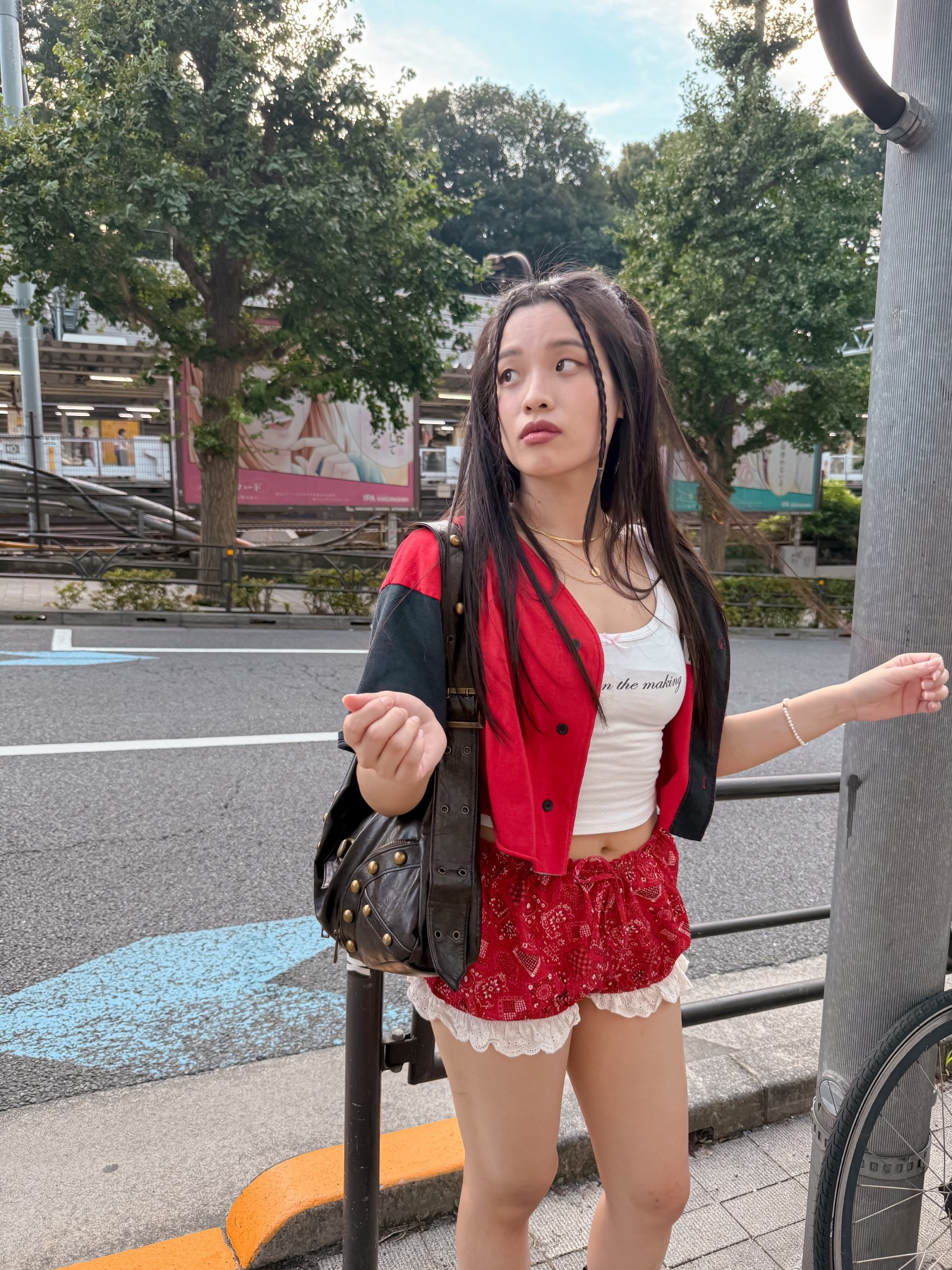 Retro Streetwear
Top: vintage from Shimokitazawa
Bottom: @urbanoutfitters

#LTKstyletip #LTKasia #LTKtravel