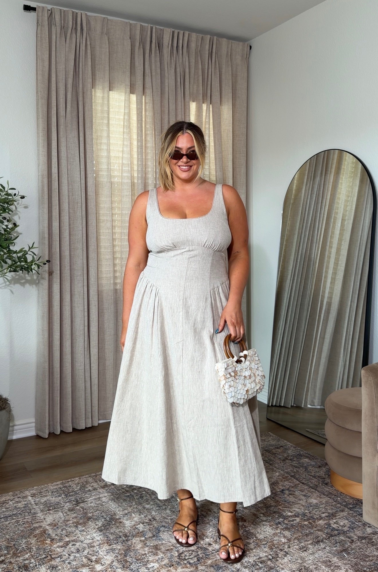 wearing a size xl tall in this bra less linen dress 🤎

#LTKootd #LTKMidsize #LTKTall