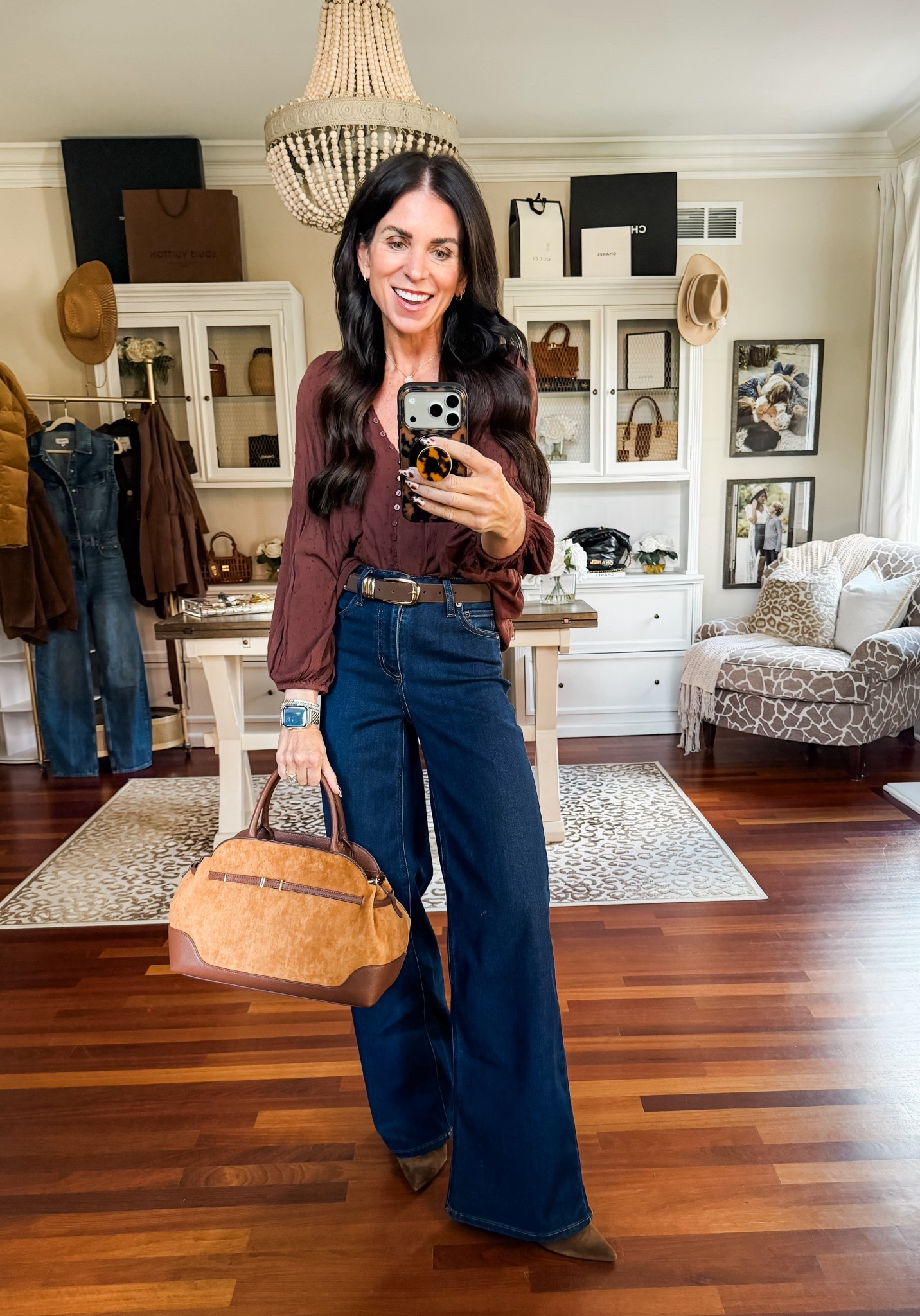 Small top
2 denim 

#LTKSeasonal #LTKFindsUnder50 #LTKStyleTip