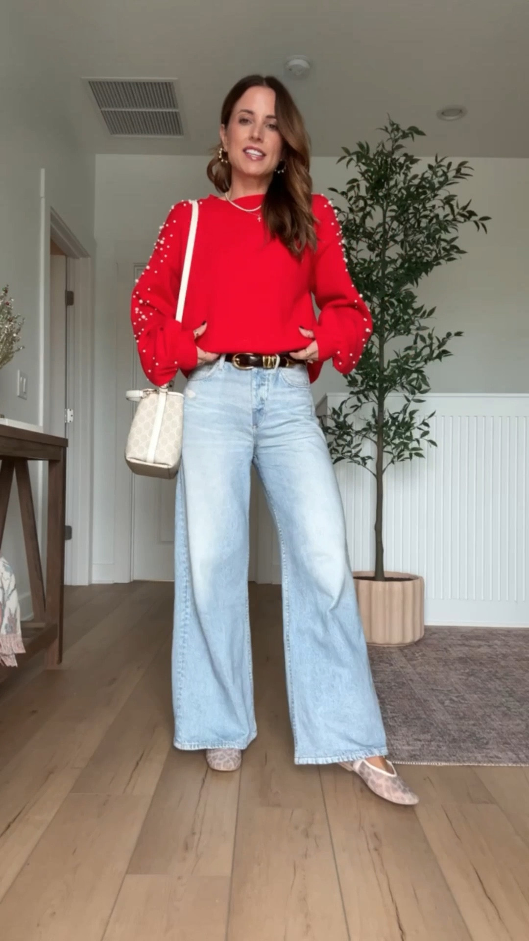 My #ootd! Love this pearl sweater from Amazon in size small. Would be so cute for NYE! Rag&Bone Miramar ankle jeans in 23 (you have to size down 1 in these!!). Gucci bucket bag. Gift ideas for her. Neutral leopard ballet flats. 

*Ankle length is full length on me and I am 5’3. Also linking the full length if you are taller!


#LTKootd #LTKHoliday #LTKPetite