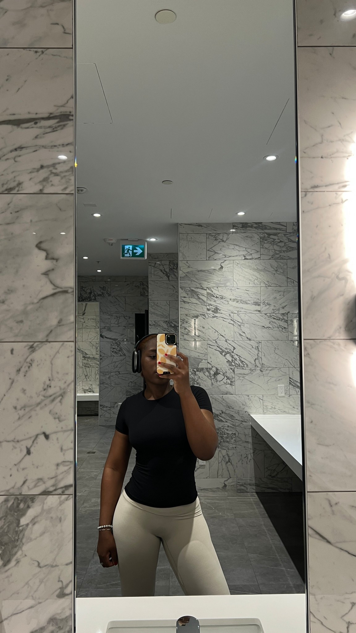 comfy gym outfit

aritzia matching sets, workout outfit, gym oufit, comfy leggings

#LTKStyleTip #LTKSaleAlert #LTKActive