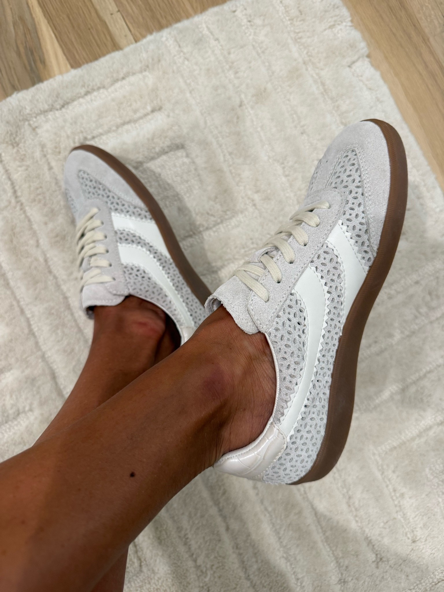 These are the perfect everyday neutral sneakers and come in a ton of colors

#LTKSeasonal #LTKootd #LTKOver40