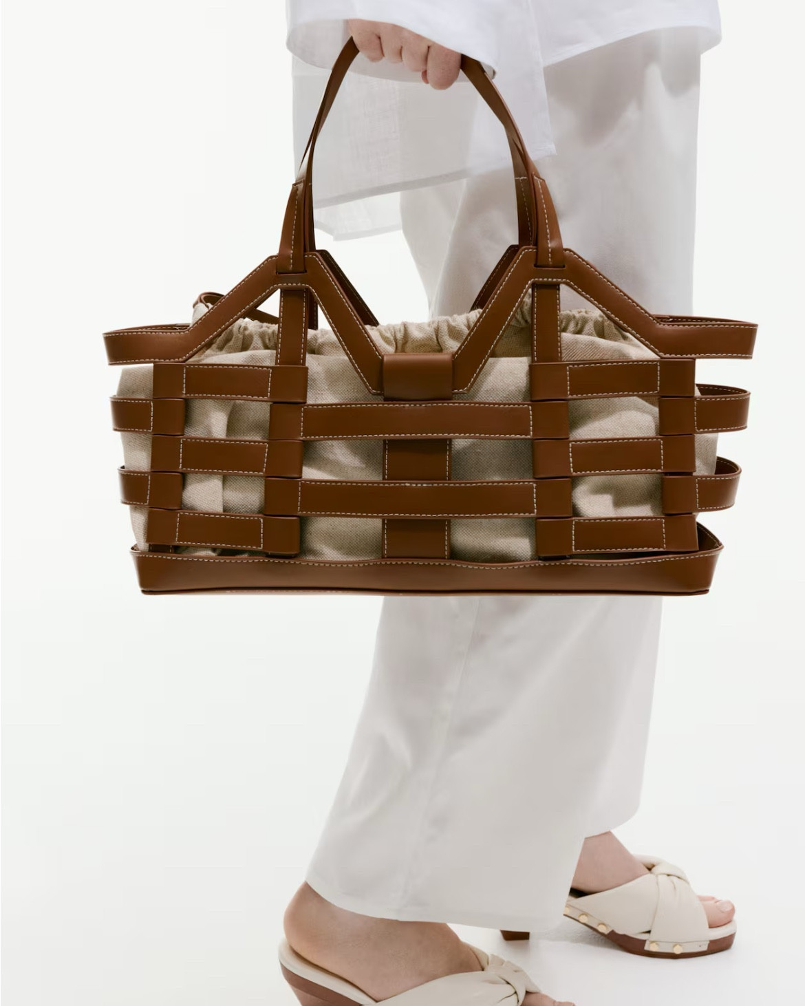 Woven brown faux leather tote bag 

#LTKSeasonal