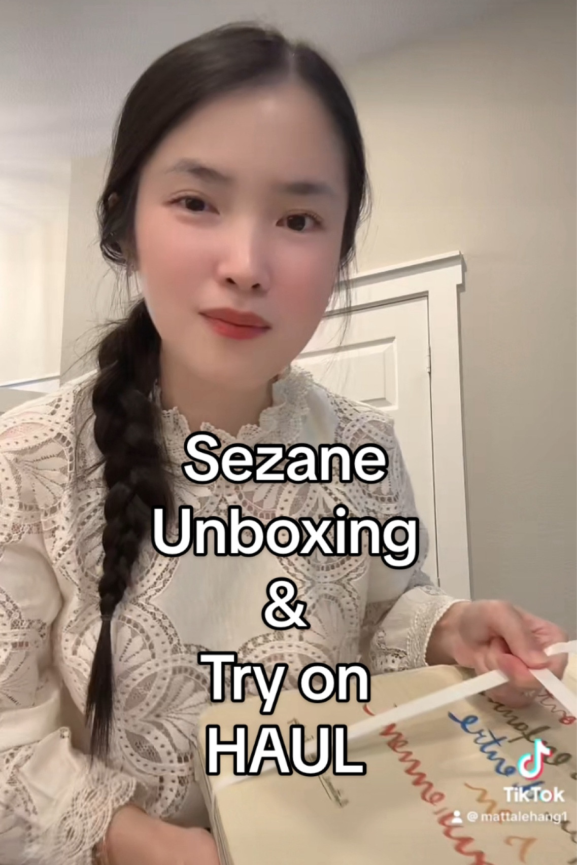 Đa số đồ Sezane mình mặc size XXS hoặc XS nếu ko có XXS nha mn ơi. Còn quần thì mình mặc size 2 hoặc size nhỏ nhâts

#LTKbeauty #LTKworkwear #LTKasia