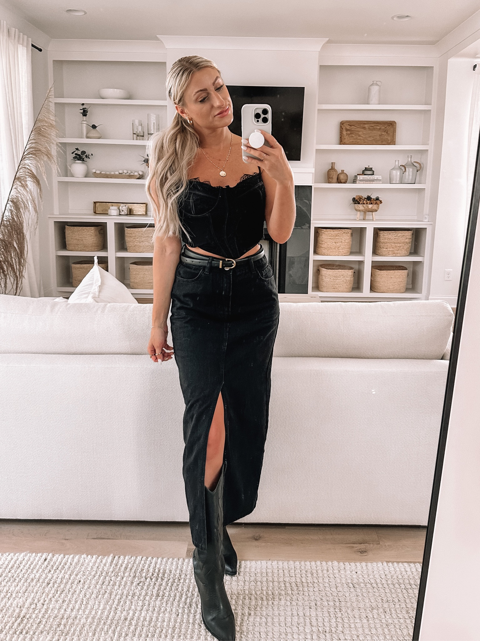 Denim Midi Skirt Outfit

Black Corset Top, Denim Skirt, Outfit Inspo, Fall Decor, Fall Outfits, Fall Wedding, Halloween, Coffee Table, Maternity, Fall Dress, Jeans, Living Room, Bedroom

#LTKSeasonal #LTKstyletip #LTKshoecrush