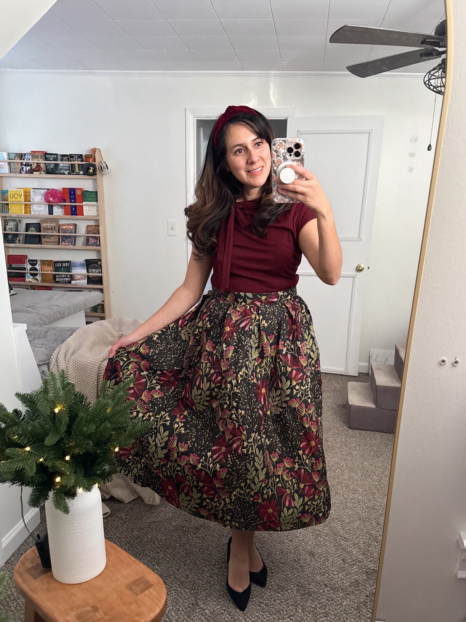 It’s that time of year for holiday parties, eggnog, and dressing up! I have a few festive outfit ideas to help you ring in the New Year in style. Chicwish has the cutest pieces for the season. I’ve linked both the skirts and tops featured.