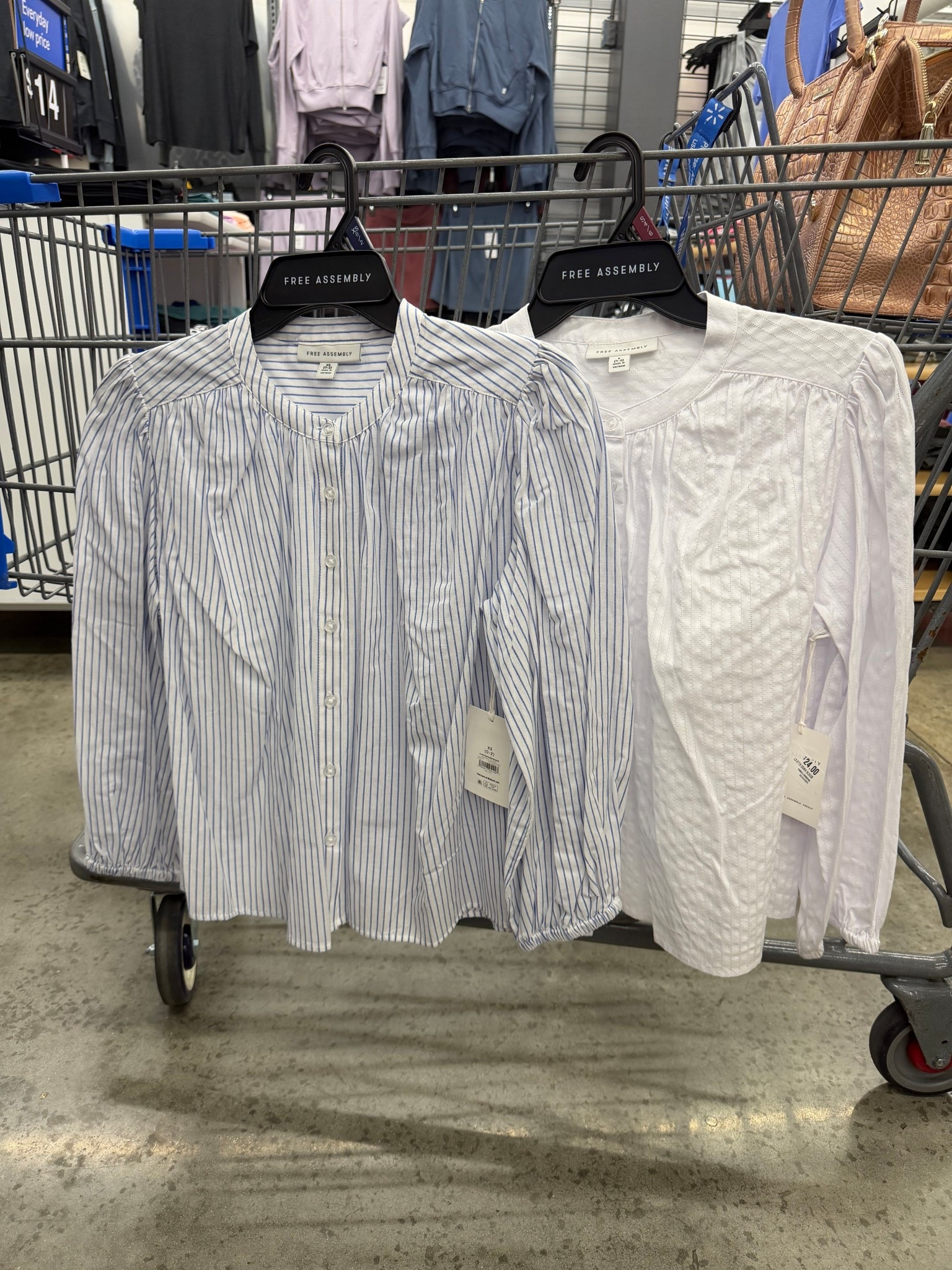 y’all know I love a good classic top 🤍
this one is lightweight, has the cutest puff sleeve, and is so easy to style for spring
#springfashion #capsulewardrobe #puffsleeve #walmartoutfits #ltkfinds
