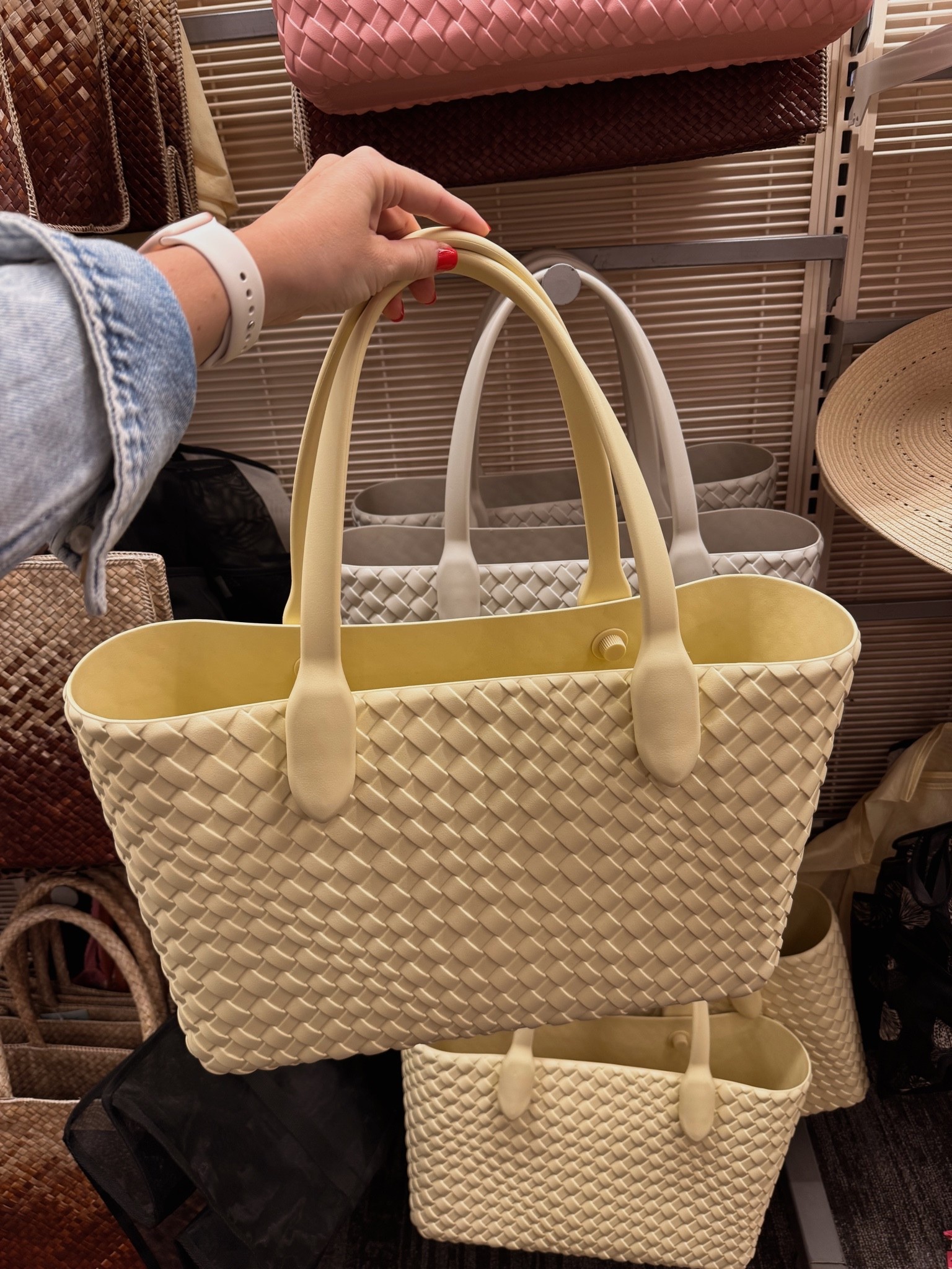 Target bags are 40% off today only!!

#LTKSaleAlert