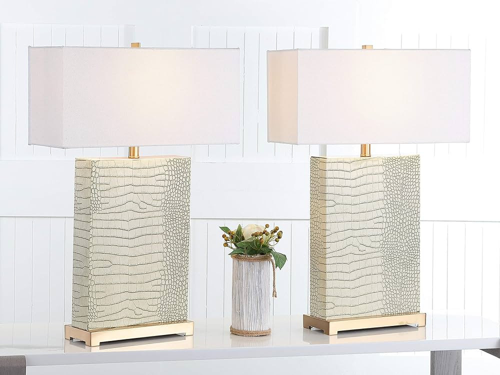 SAFAVIEH Lighting Collection Joyce Modern Art Deco Cream Faux Snakeskin Rectangle Shade 28-inch B... | Amazon (US)