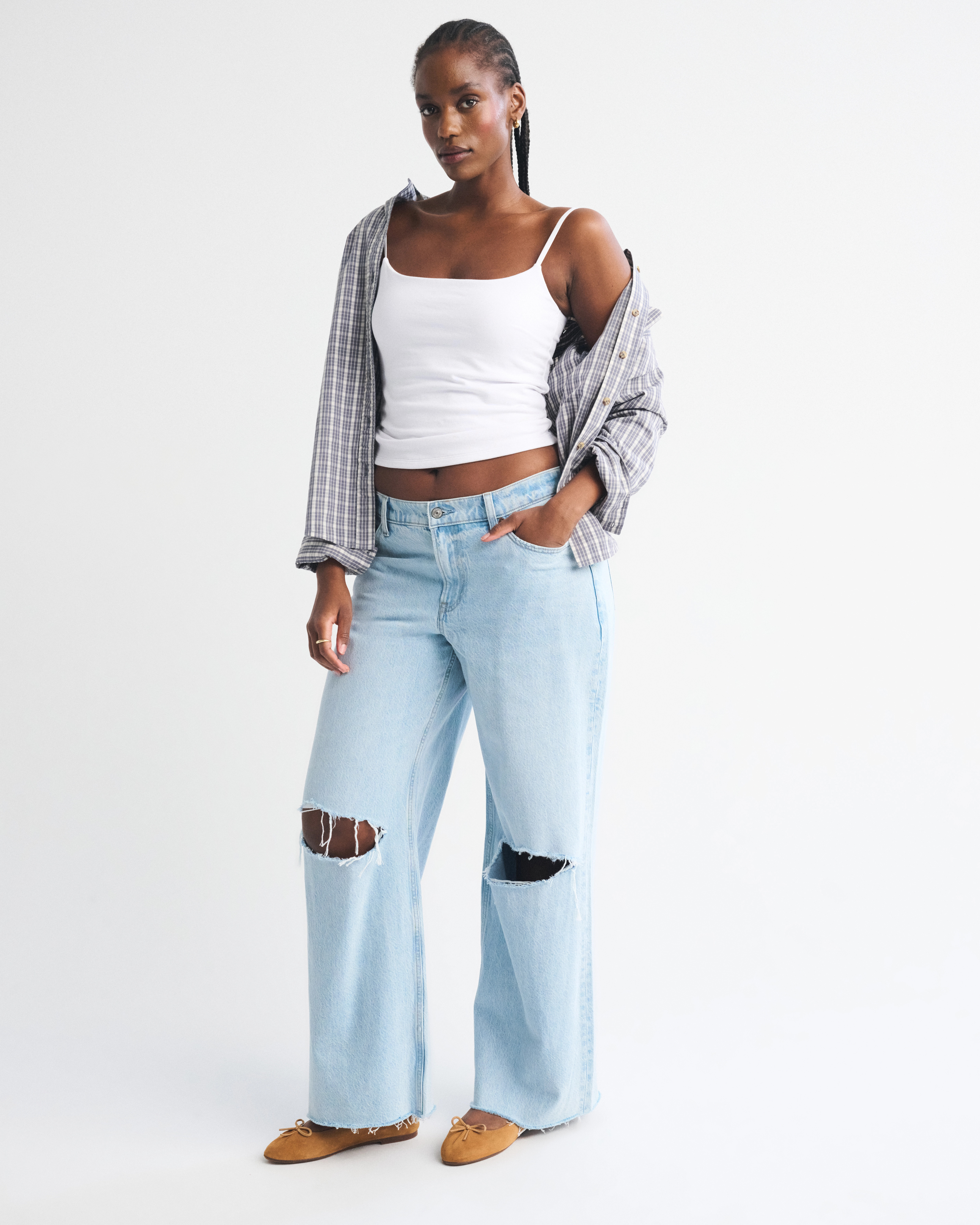 Curve Love Low Rise Ultra Loose Raw Hem Jean | Abercrombie & Fitch (US)