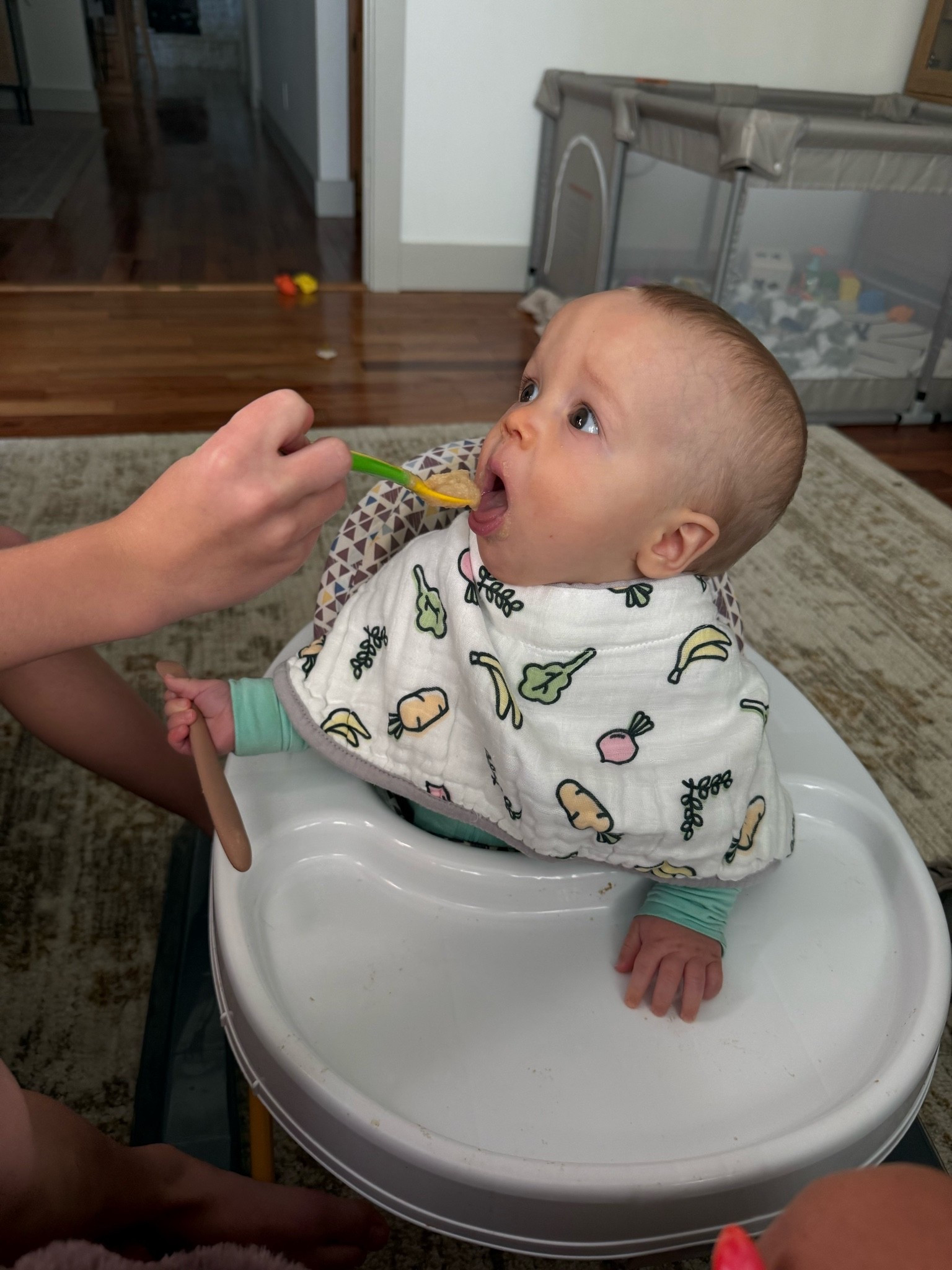 The bib that doubles as a burp rag 😍 @Kiinde #gifted

#LTKmomlife #LTKBaby #LTKKids