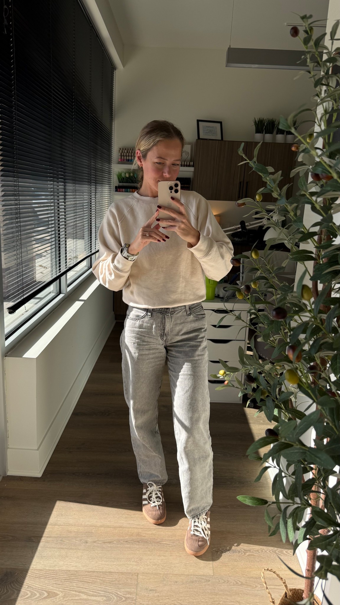 Neutral fall outfit you can wear every day.
Beige sweatshirt + grey straight jeans + brown Adidas sneakers.
Simple casual look, comfy and minimal.
Perfect for work, errands, or weekend plans.
Sharing fall neutrals, denim favorites, everyday basics, and my go-to Adidas shoes.
Shop the full look below 🤎

fall outfit, fall neutrals, casual outfit, everyday style, neutral look, grey jeans, beige sweatshirt, adidas sneakers, comfy outfit, fall fashion essentials.

#LTKootd #LTKdayinmylife #LTKmorningroutine