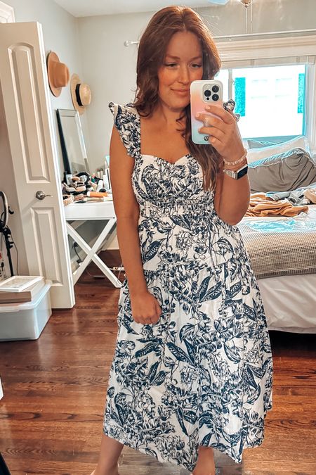 Dress runs TTS - flowy and breathable - perfect for a warm weather vacay / summer. the flutter sleeves are adorable too. Top is smocked. Would definitely work with a bump, too. Currently on sale too! 


Wedding guest dress - resort wear - vacation outfit - 

#LTKtravel #LTKSeasonal #LTKwedding