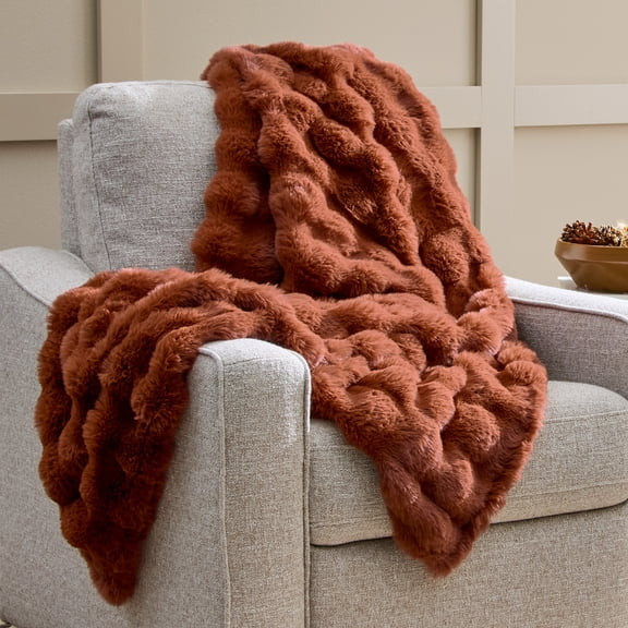 Better Homes & Gardens Cypress Tree Bubble Faux Fur Oversized Throw, 50" x 72" | Walmart (US)