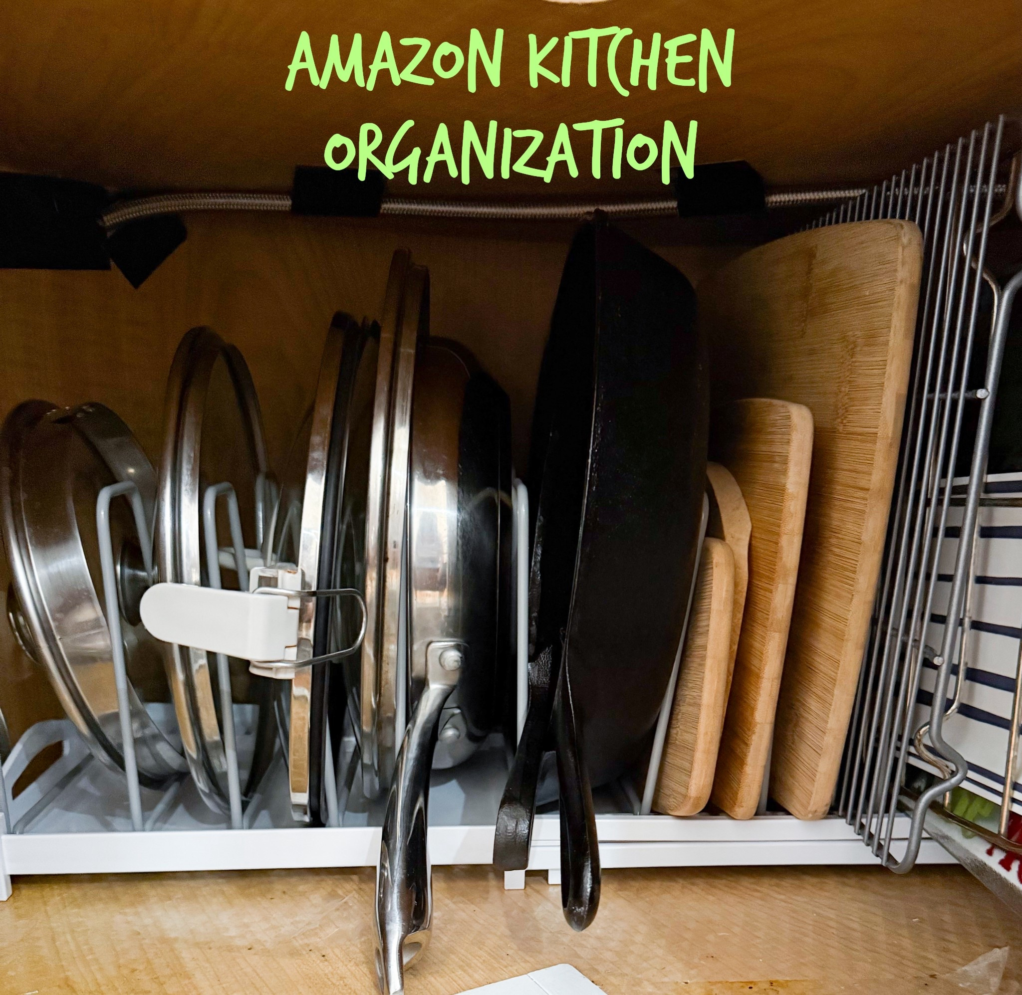 Can’t believe I didn’t have a lid organizer before! This is so great for cutting boards, lids, frying pans and more! A total space saver!

#kitchen
#kitchenfinds
#storagesolution
#organization
#appliances
#spacesaver
#cutting board
#founditonamazon
#amazon

#LTKHome #LTKFindsUnder50 #LTKFamily