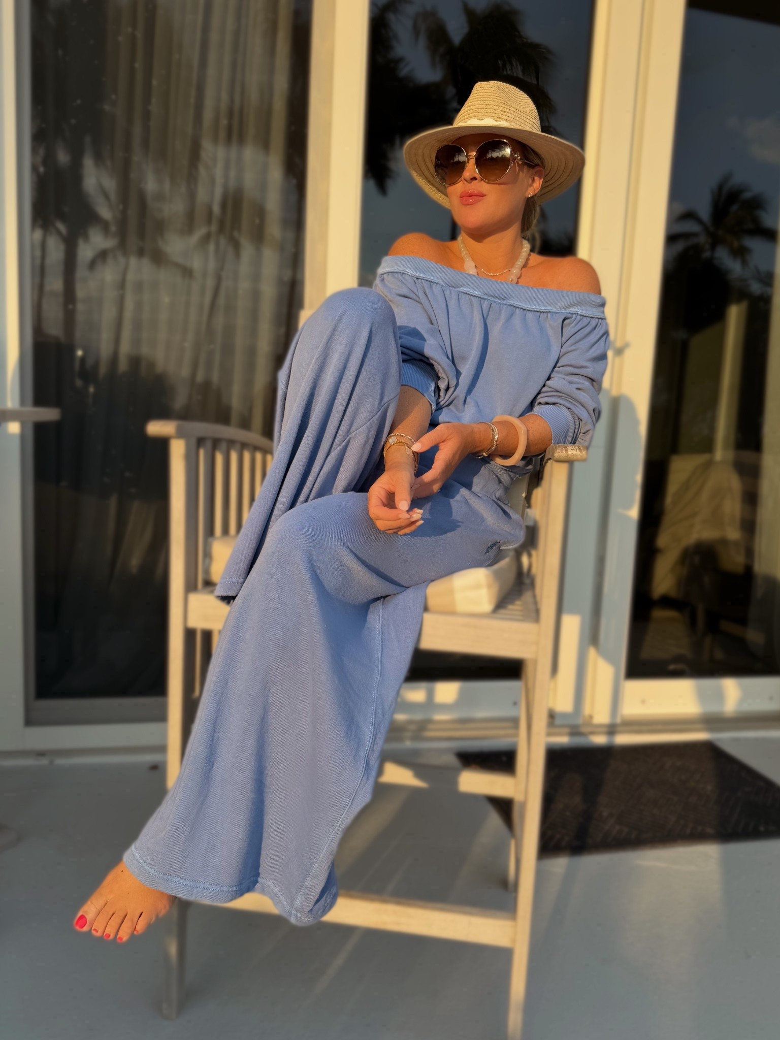 My go to jumpsuit🩵- wearing small 
Necklace is a fan favorite! ✨✨✨


Blue. Jumisuit. Casual outfit. Travel style. Spring ootd. 




#LTKActive #LTKootd #LTKTravel