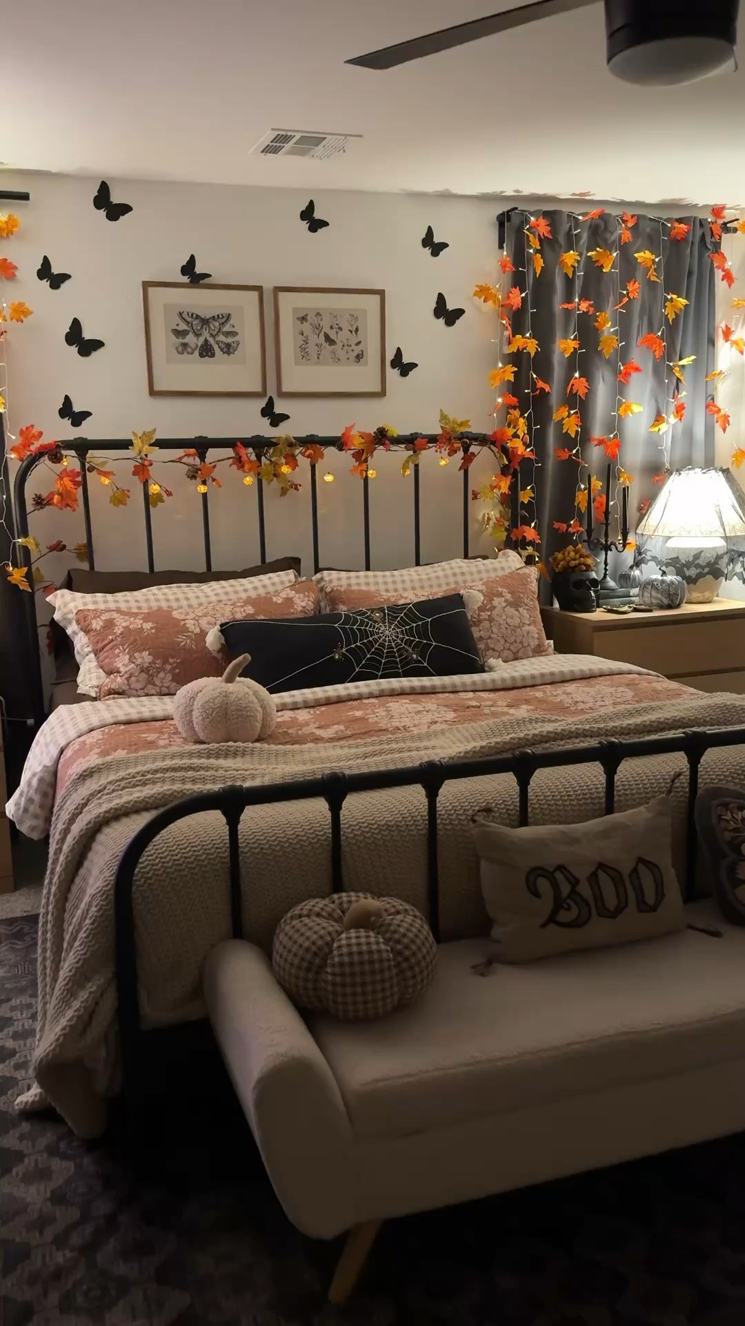 Halloween Bedroom 🍂🖤

#LTKHome