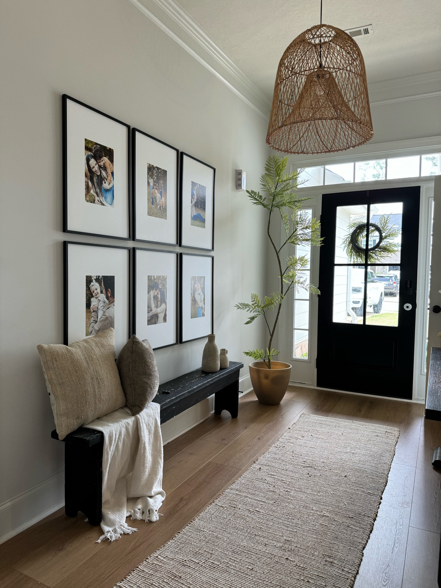 Entryway finds with my new NON OLIVE faux tree!!

The frames are 20x27 frames from Mixtiles!! Bench is from an antique store, but I linked a similar option. 

No shed jute rug
Glass front door
Entryway styling
Entryway ideas
Organic modern entryway
Pillow combination 
French door
Antique bench
Mixtiles
Gallery wall
Runner
Narrow entryway styling ideas

#LTKHome