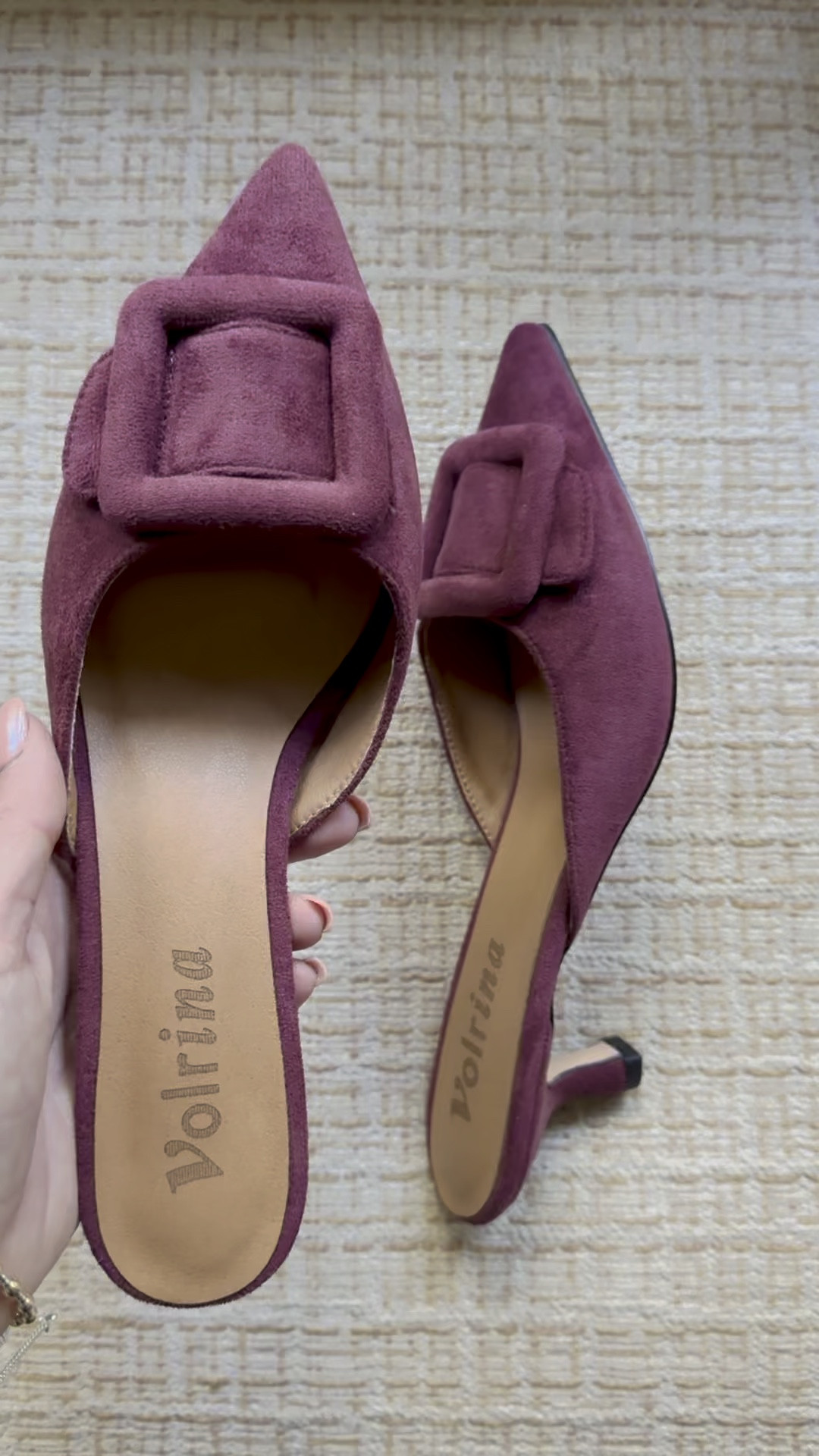 If you just want to add in a little color of the season … add a pop of it with a great little heel 

#LTKOver40 #LTKShoeCrush #LTKStyleTip