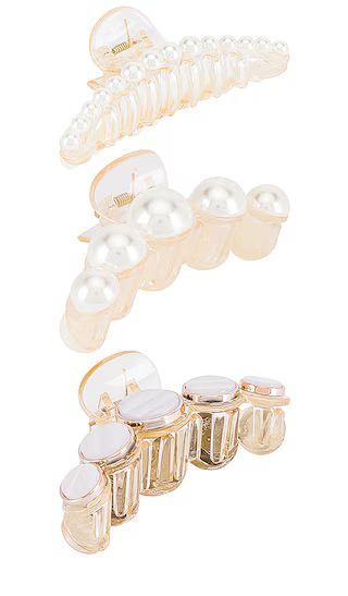 Pearl Hair Clip Set in Pearl | Revolve Clothing (Global)