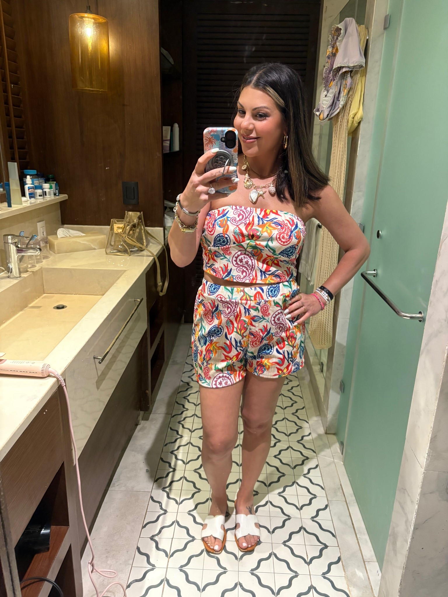 Vacation Outfit!! 🩷🧡
On sale & fits TTS!!

#LTKStyleTip #LTKFindsUnder50 #LTKSaleAlert